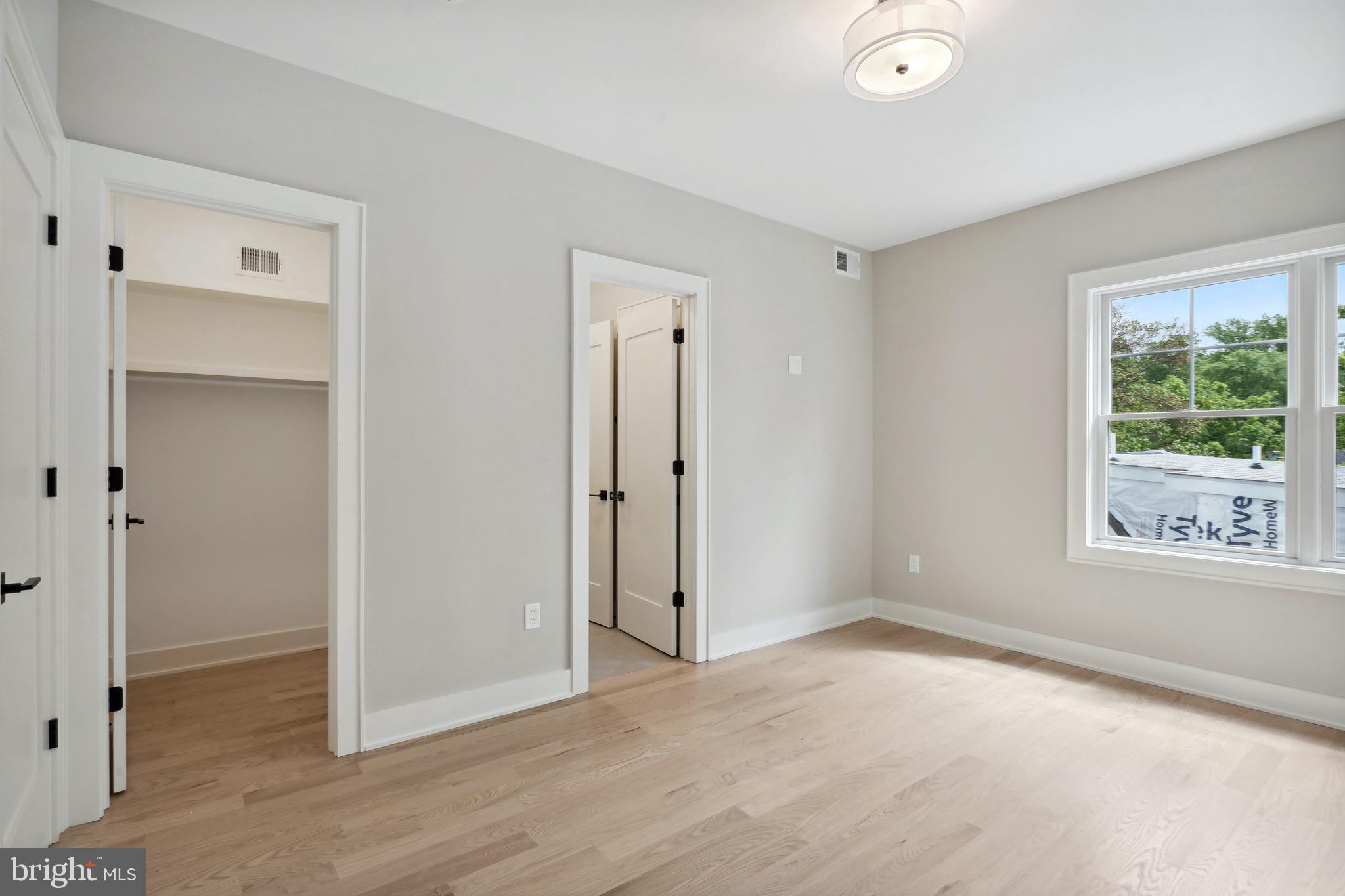 NORTH BETHESDA GROVE - Residential