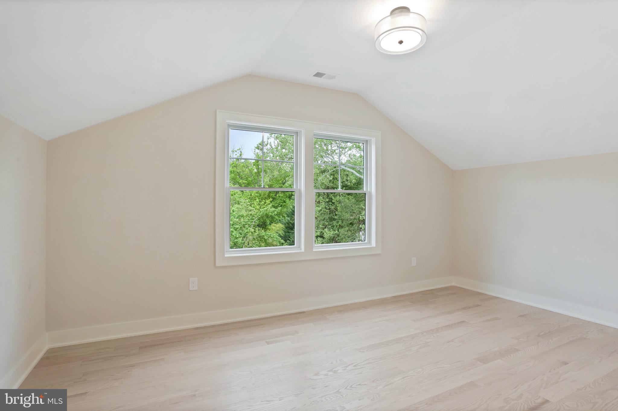 NORTH BETHESDA GROVE - Residential