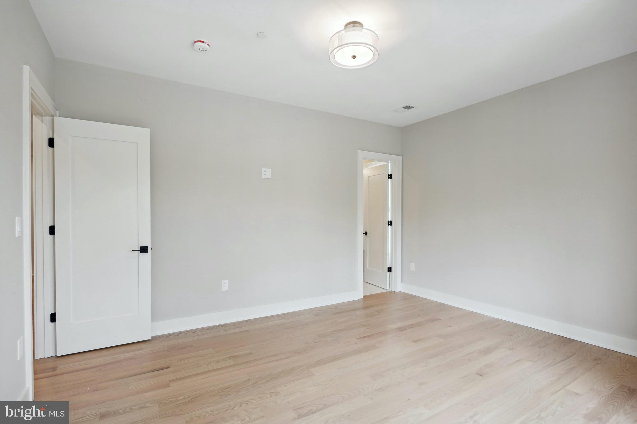 NORTH BETHESDA GROVE - Residential