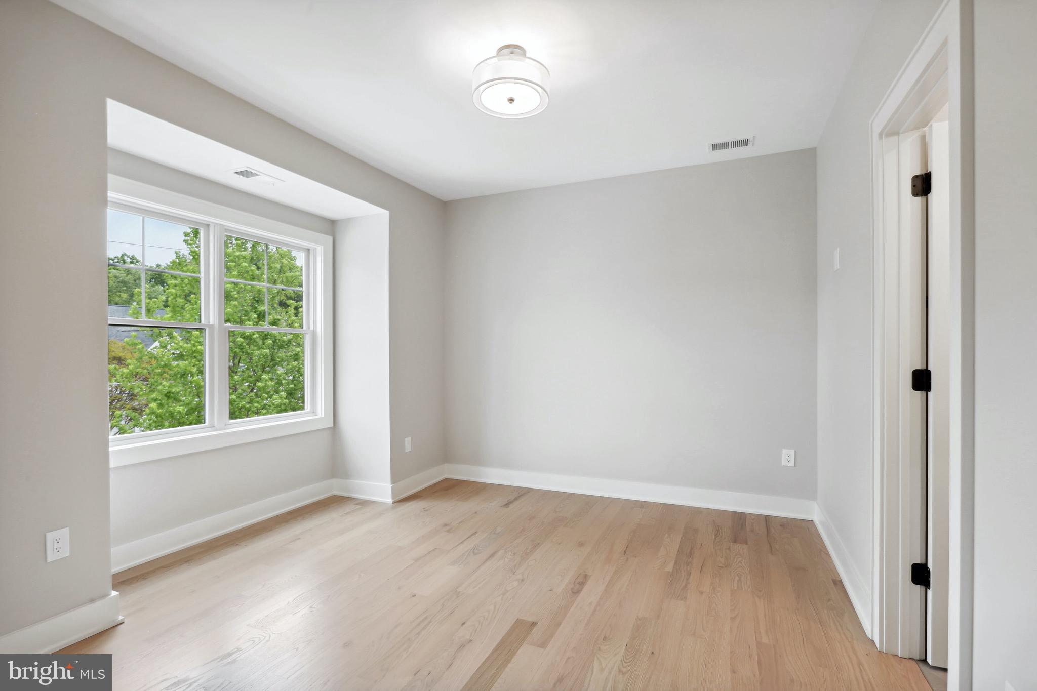 NORTH BETHESDA GROVE - Residential