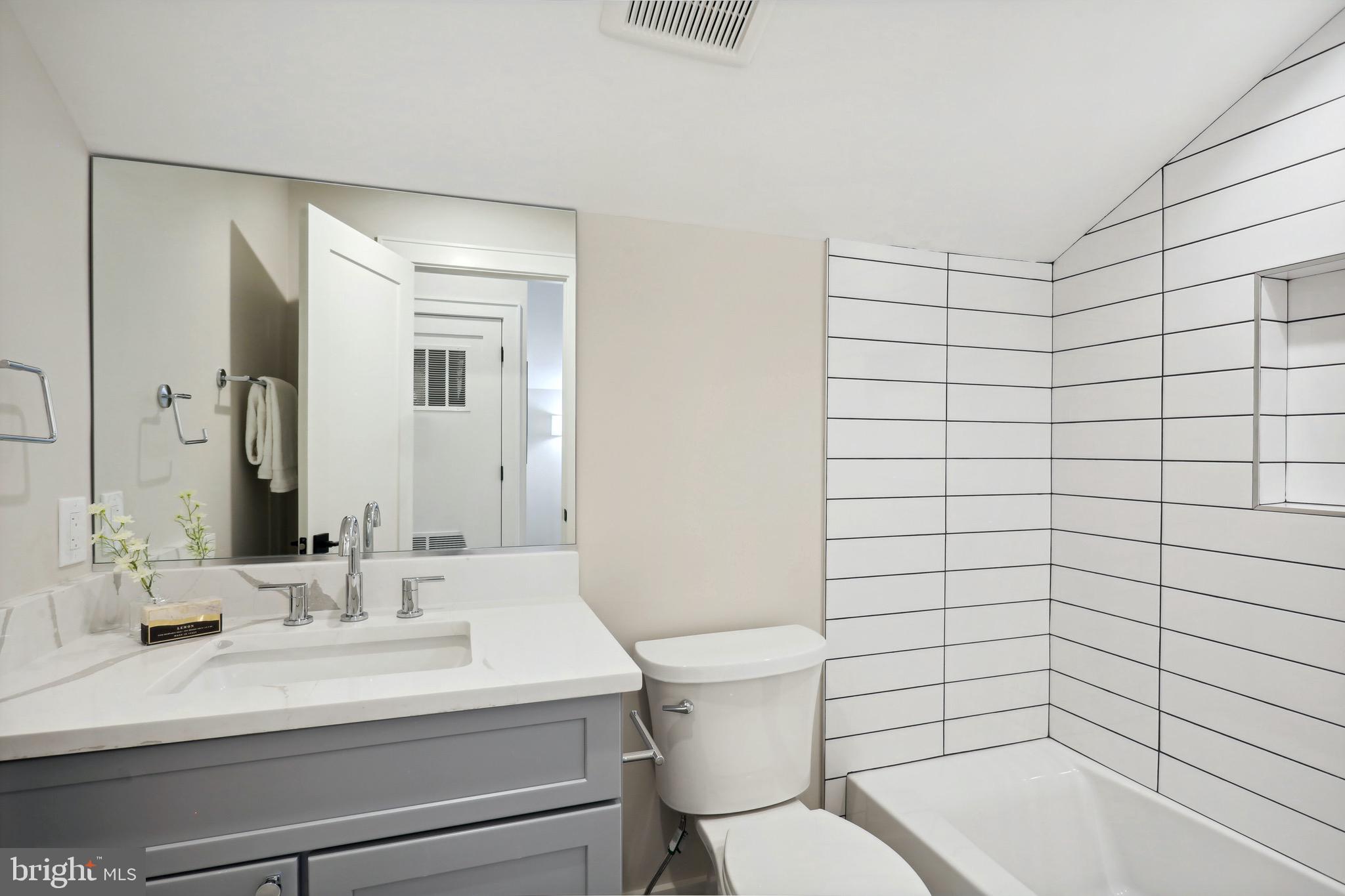 NORTH BETHESDA GROVE - Residential