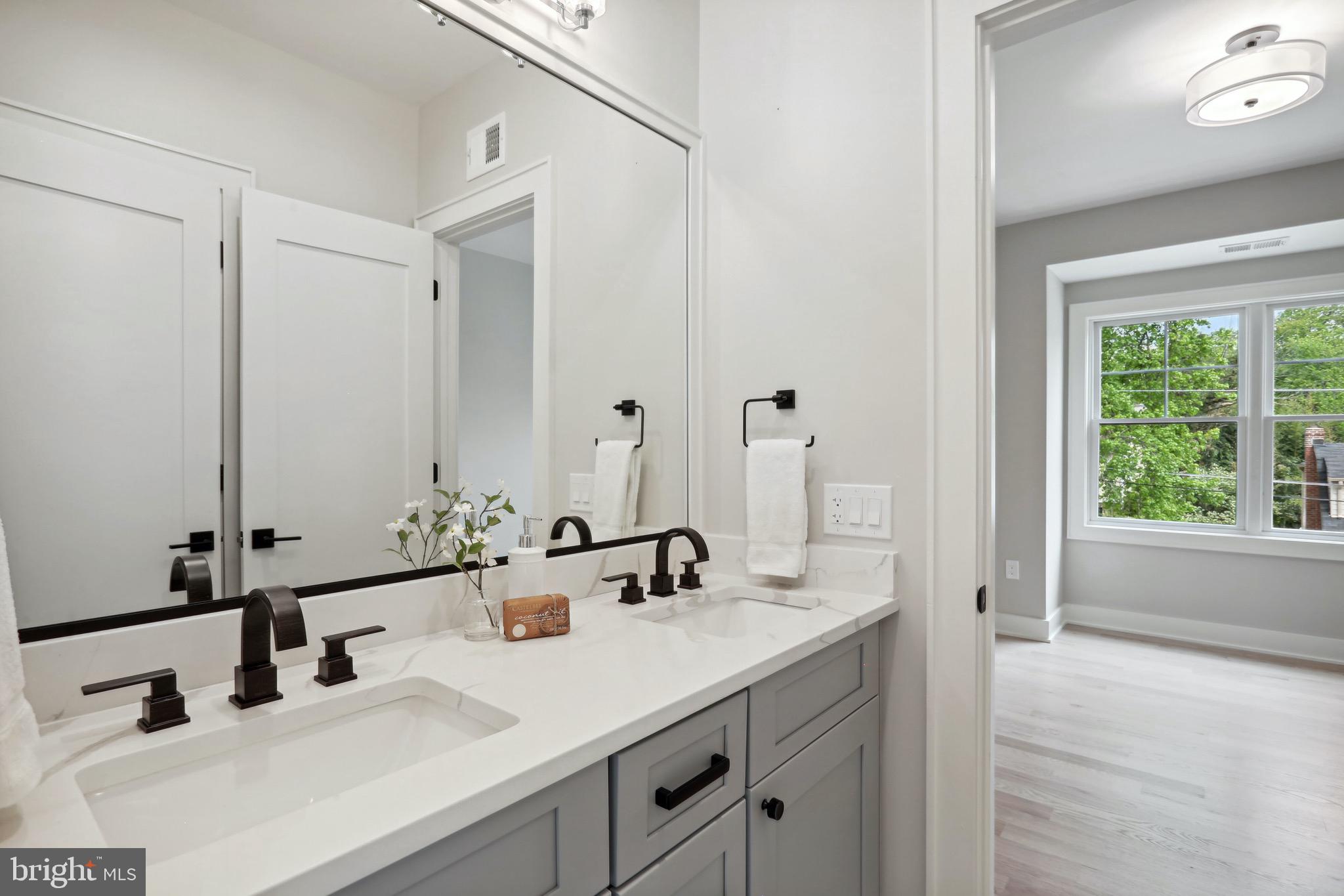 NORTH BETHESDA GROVE - Residential