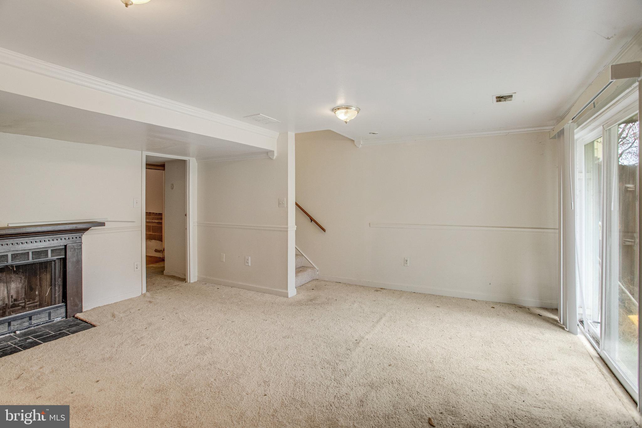 DALE CITY - Residential