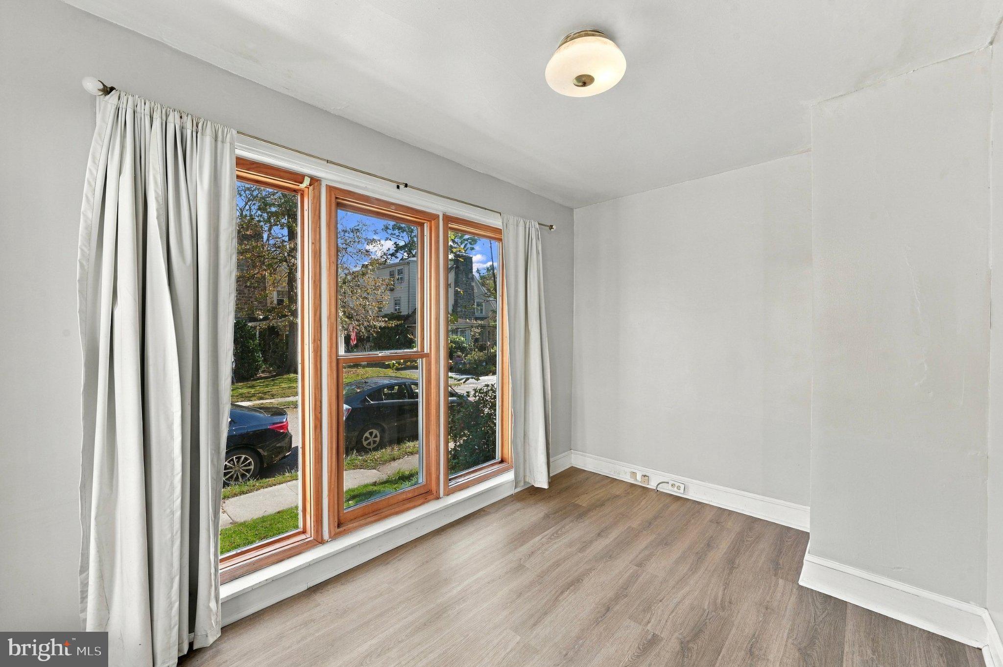 422 TREGARON ROAD