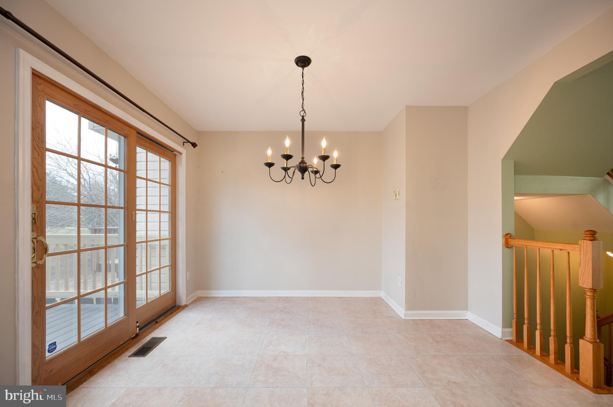 LIMESTONE HILLS WEST - Residential