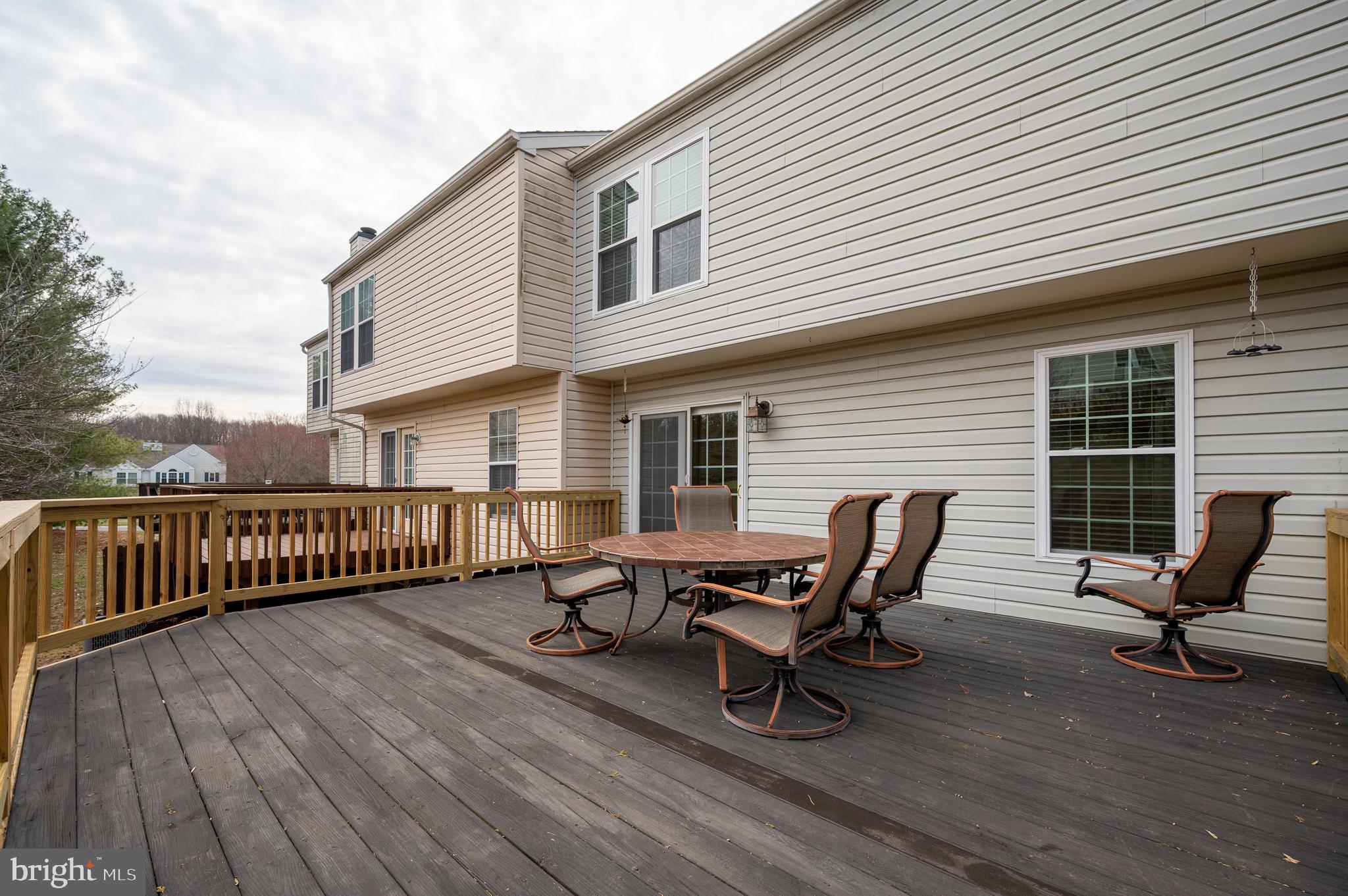 LIMESTONE HILLS WEST - Residential