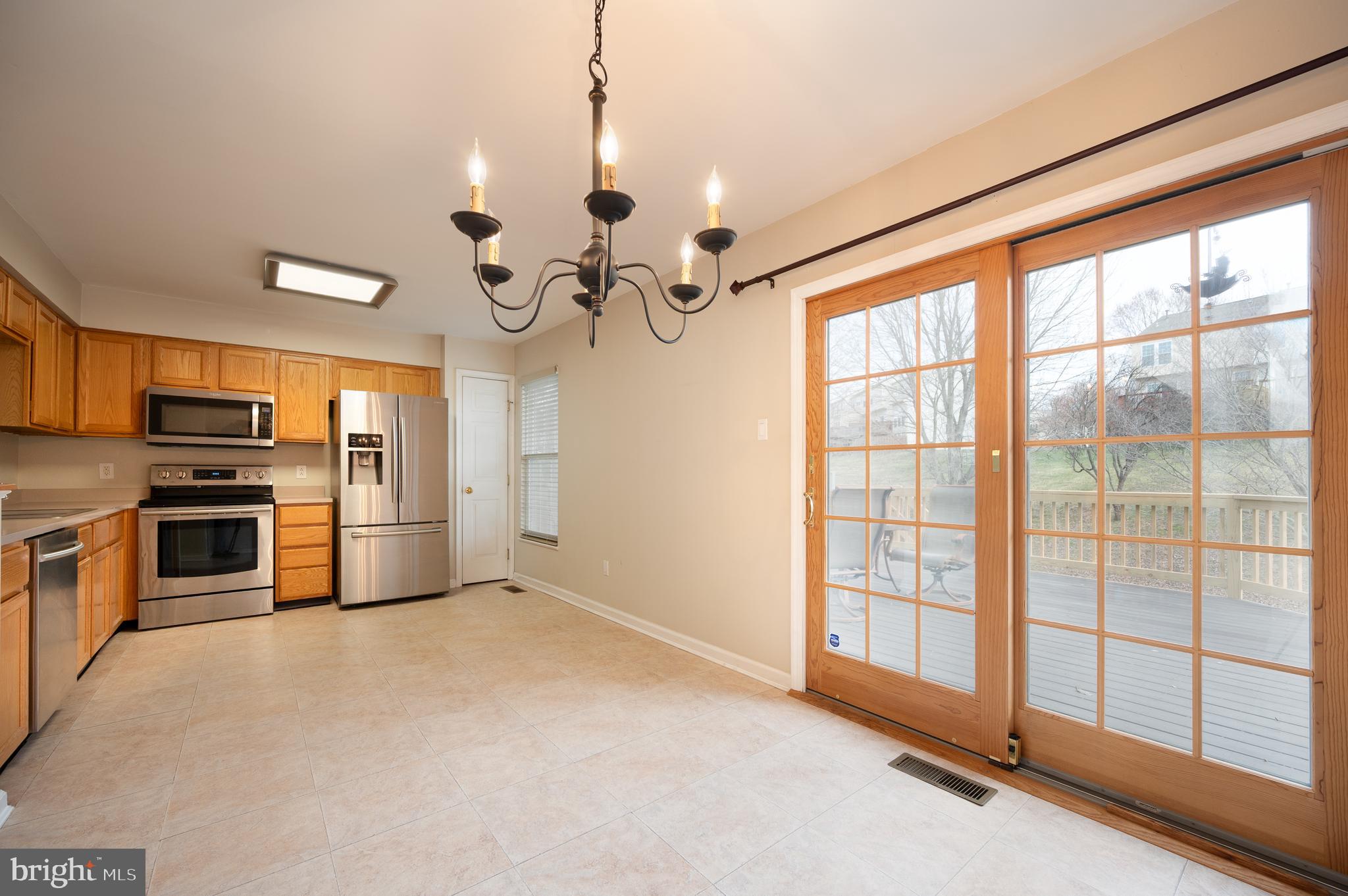 LIMESTONE HILLS WEST - Residential