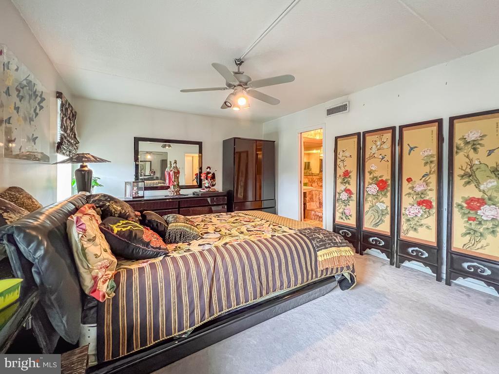 DELAIRE LANDING - Residential