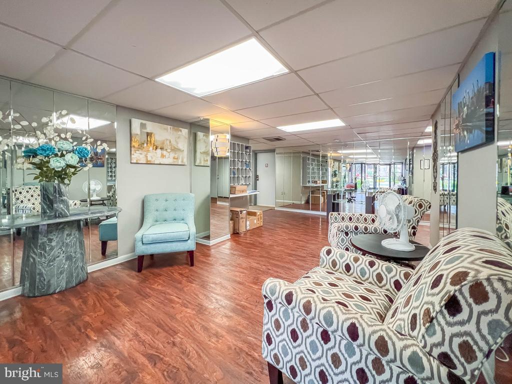 DELAIRE LANDING - Residential