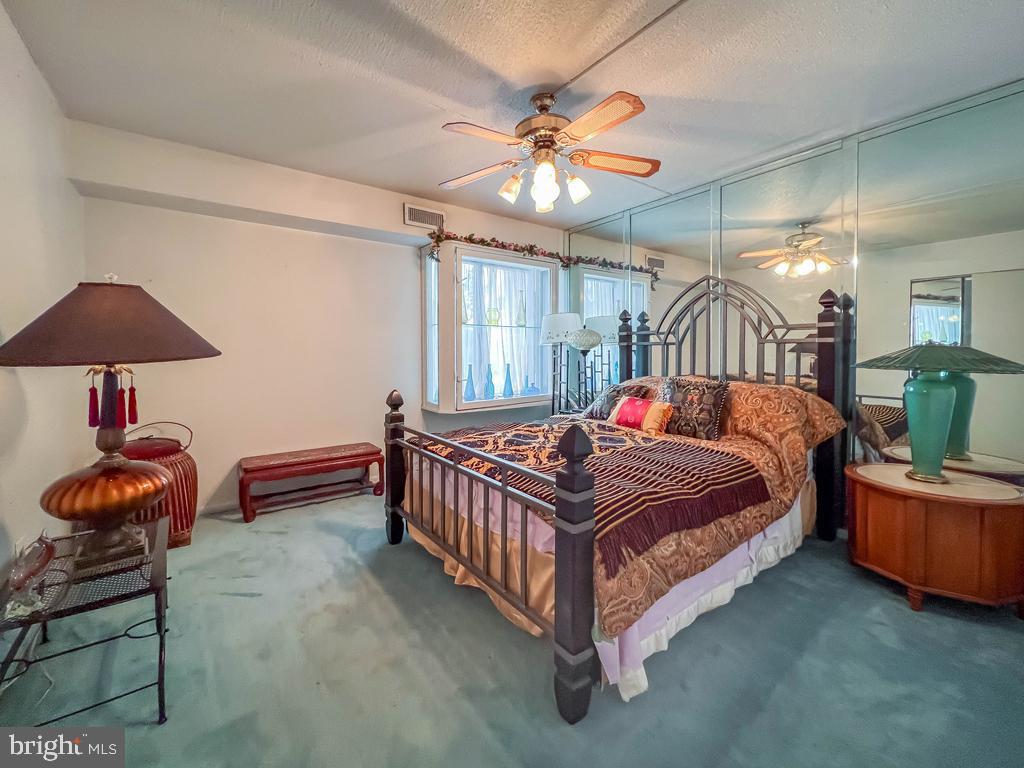 DELAIRE LANDING - Residential