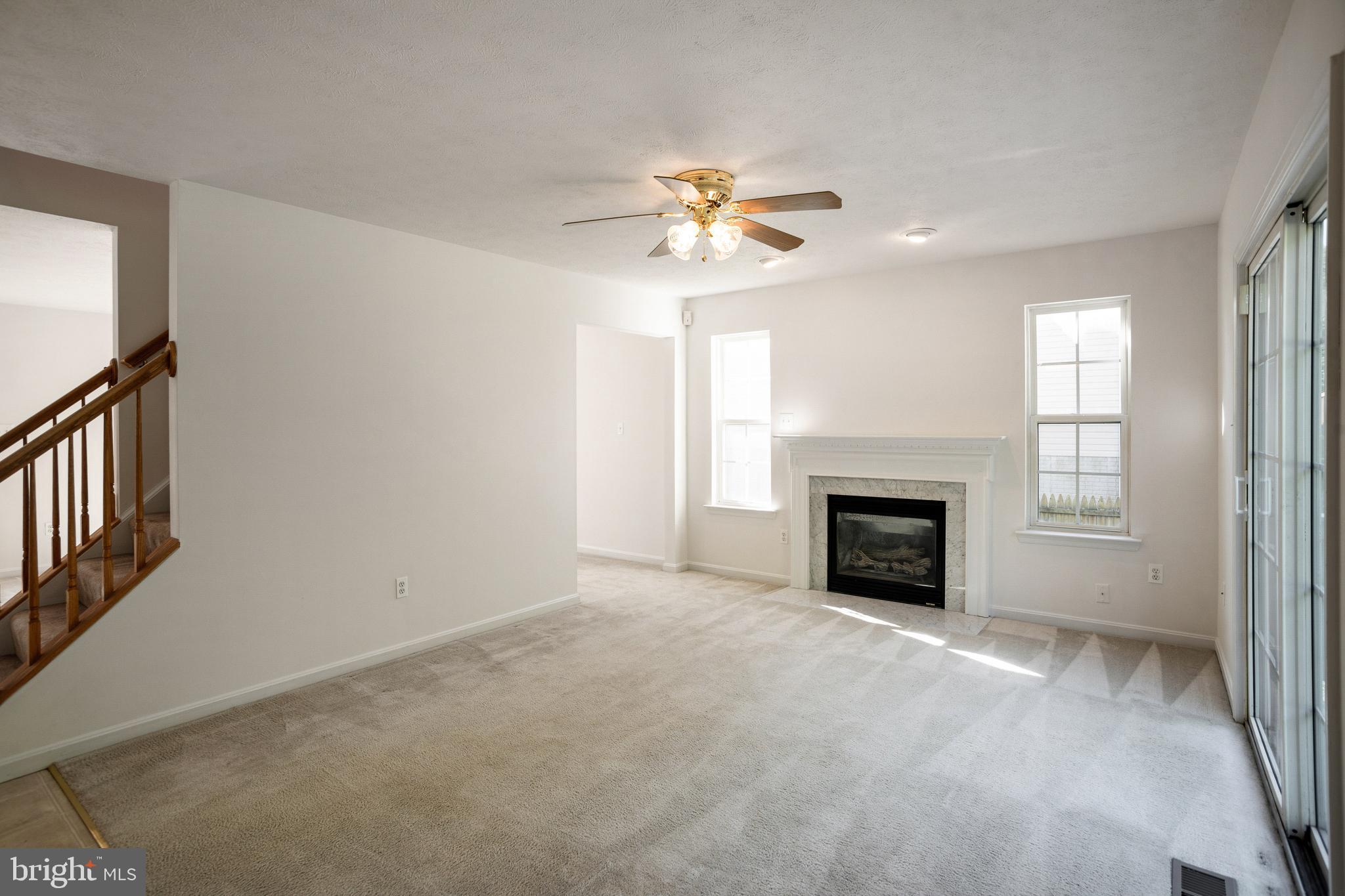 STRAWBERRY HILL EST SUB - Residential