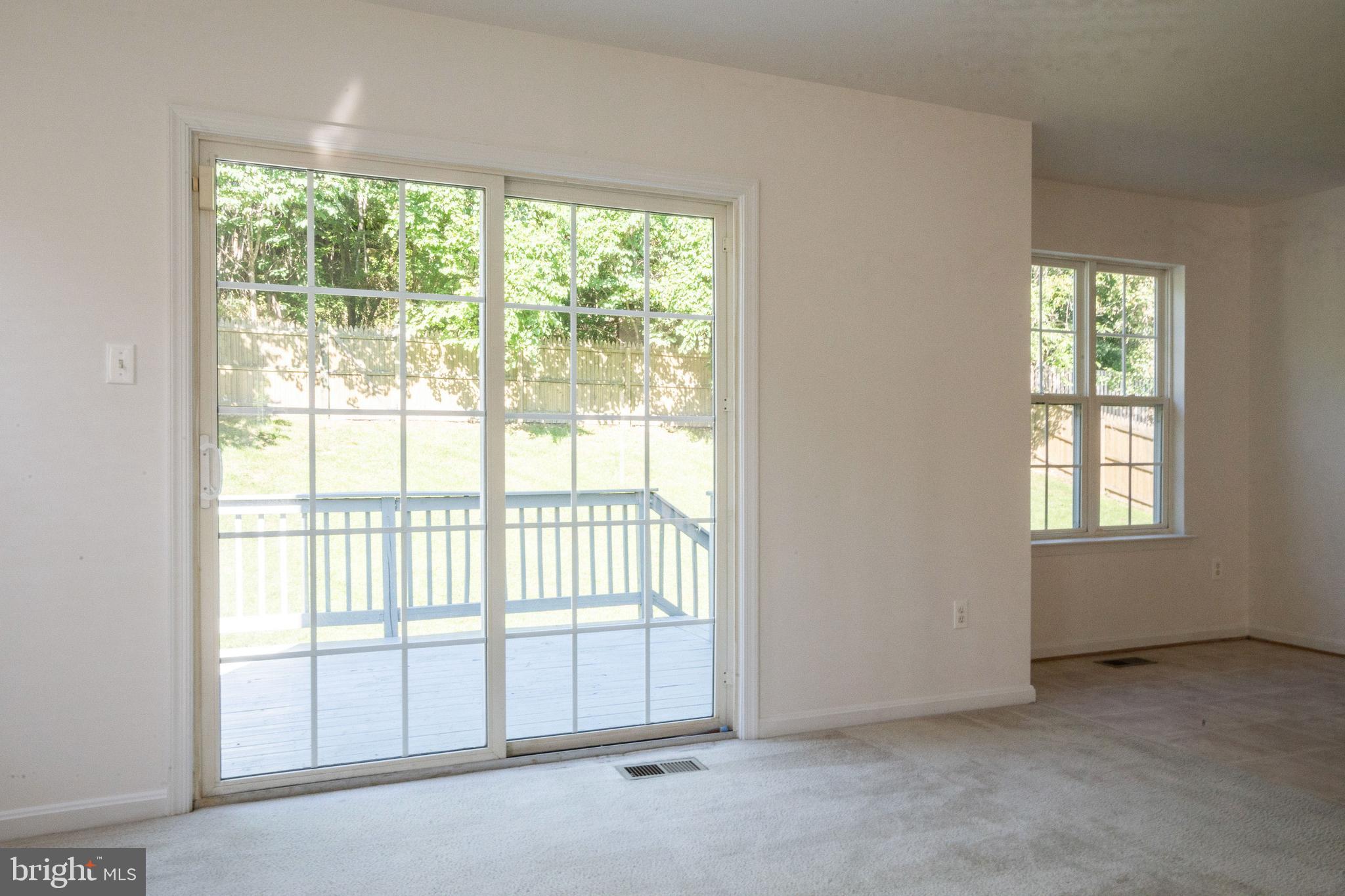 STRAWBERRY HILL EST SUB - Residential