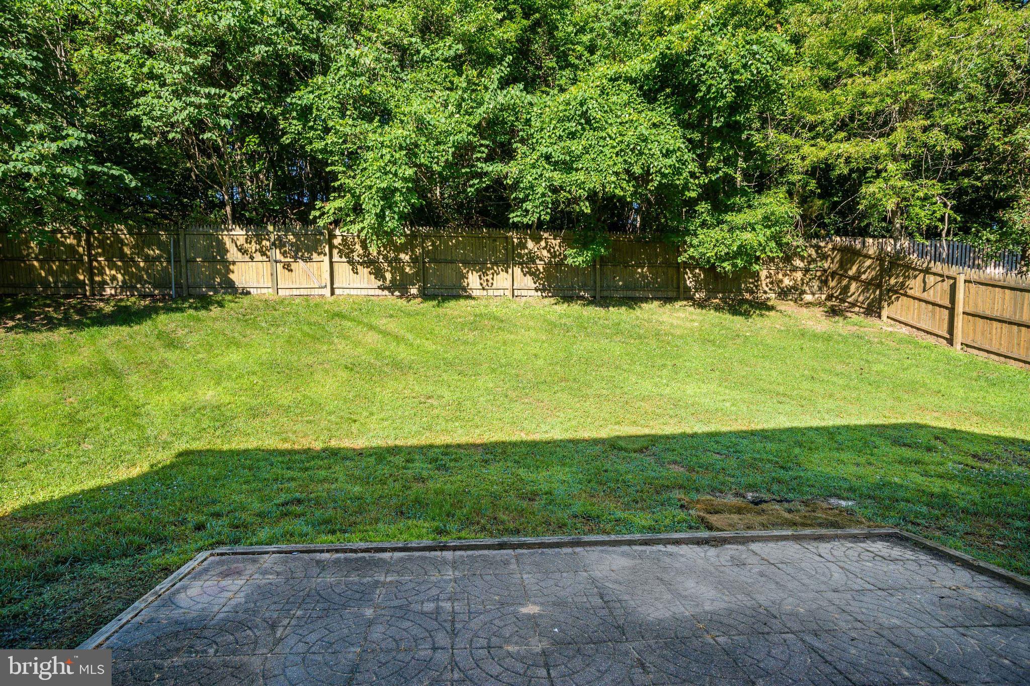 STRAWBERRY HILL EST SUB - Residential