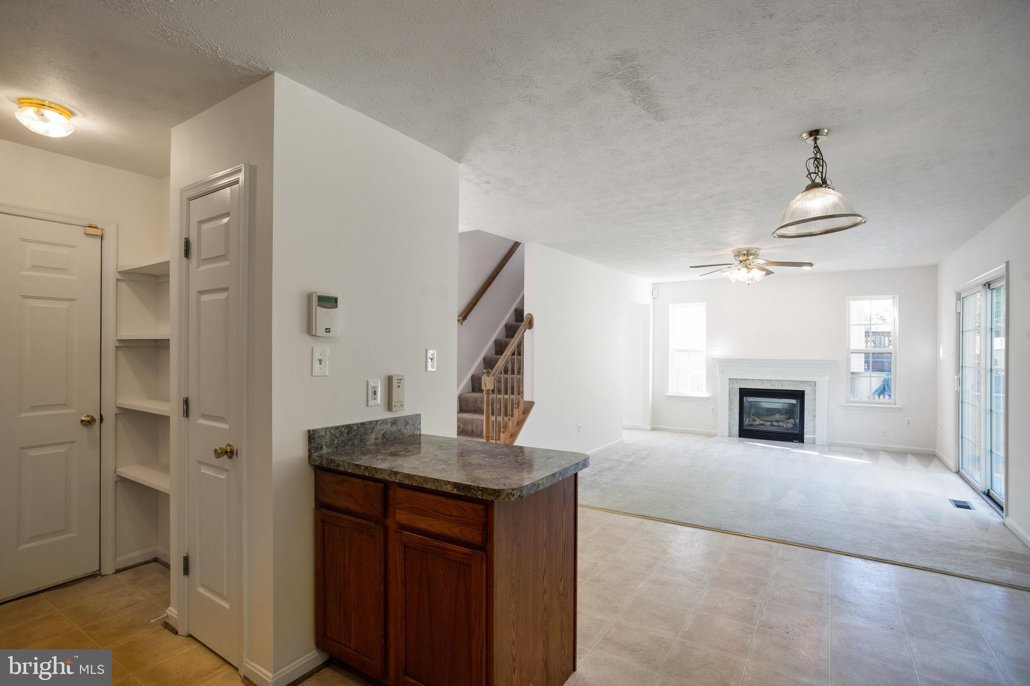 STRAWBERRY HILL EST SUB - Residential