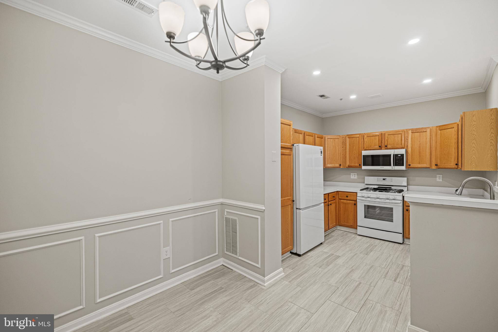 GERMANTOWN ESTATES - Residential