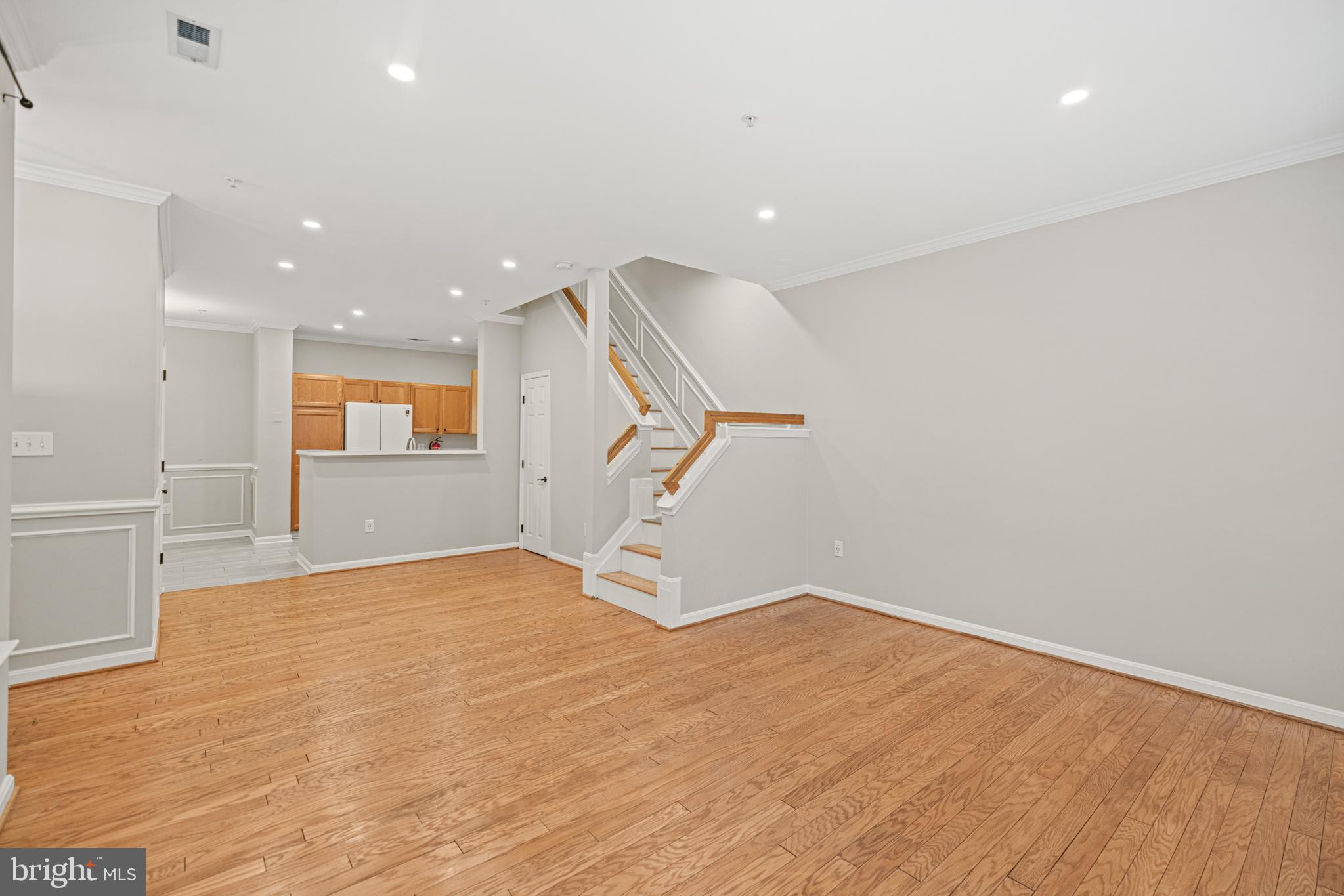 GERMANTOWN ESTATES - Residential