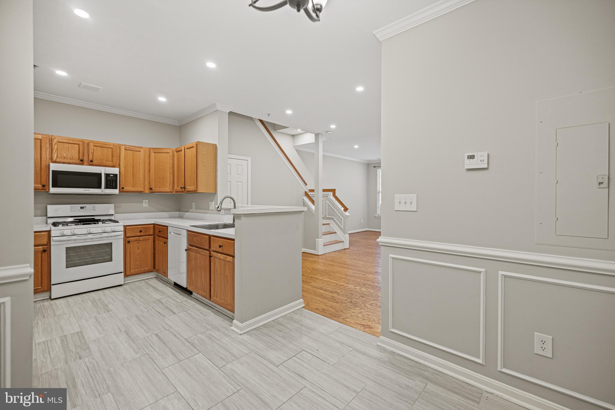 GERMANTOWN ESTATES - Residential