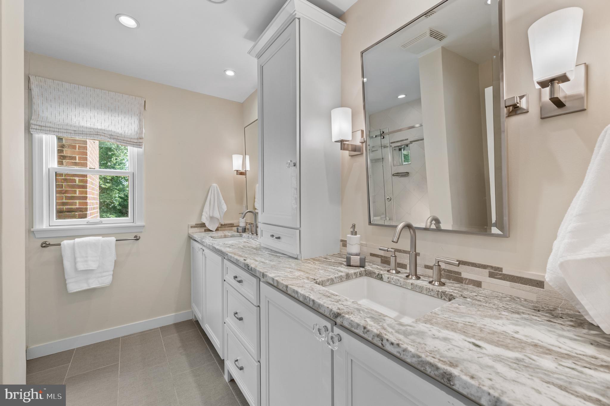 ROSE TREE WOODS - Residential