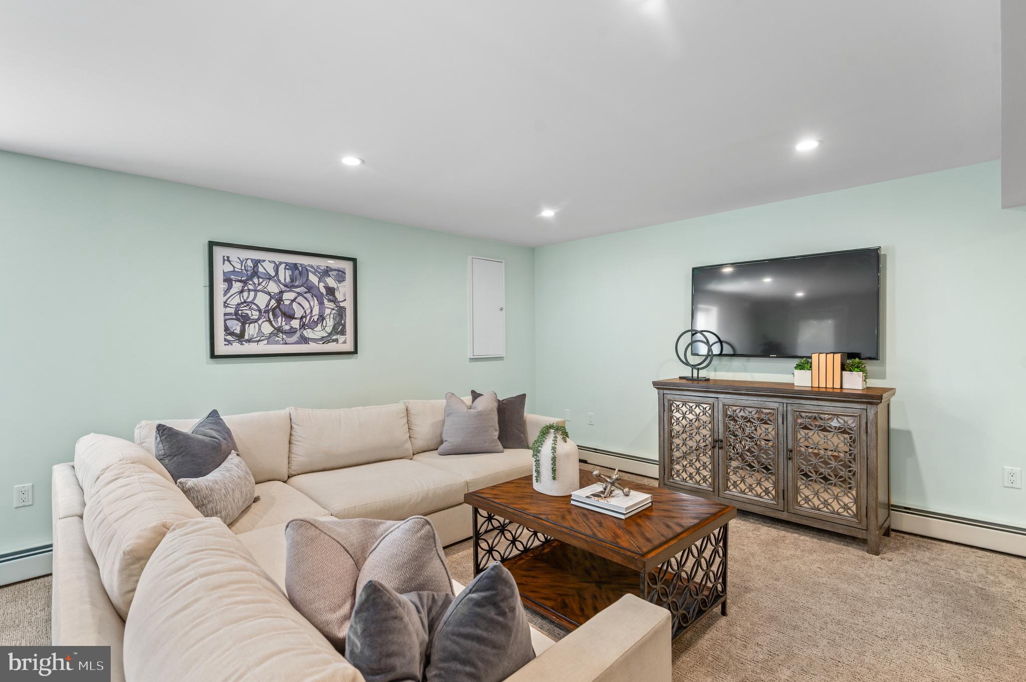 ROSE TREE WOODS - Residential