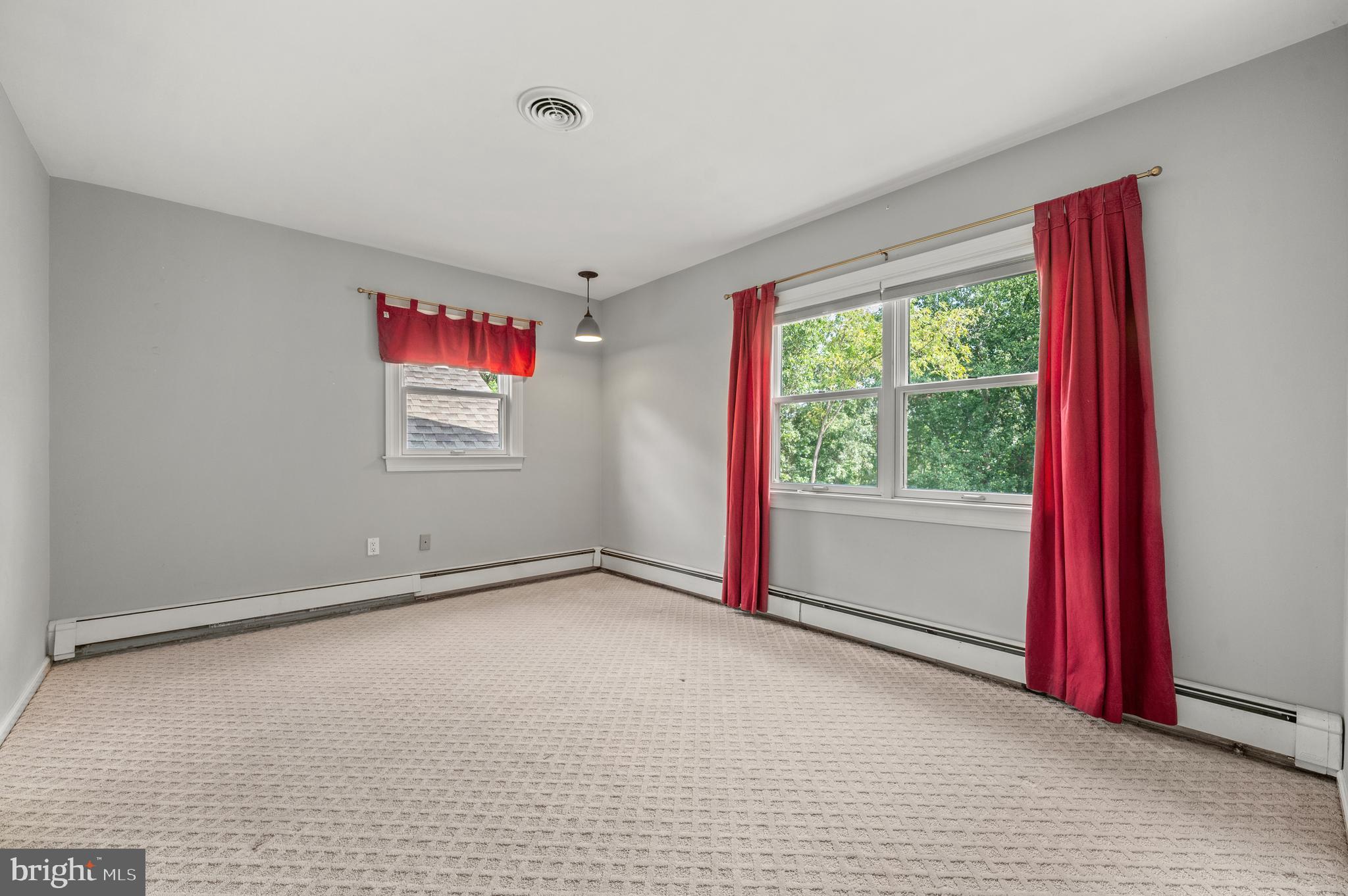 ROSE TREE WOODS - Residential