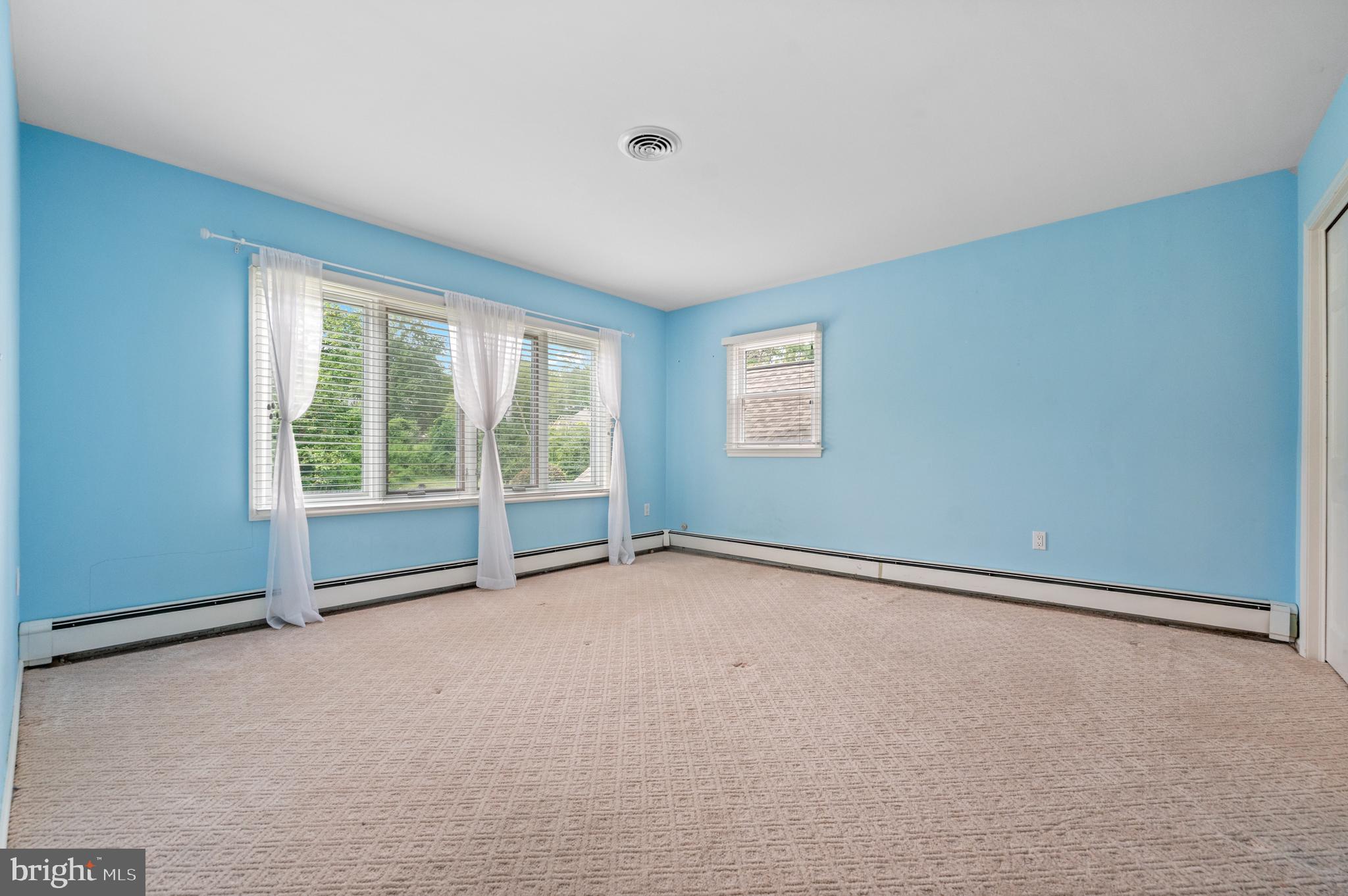 ROSE TREE WOODS - Residential