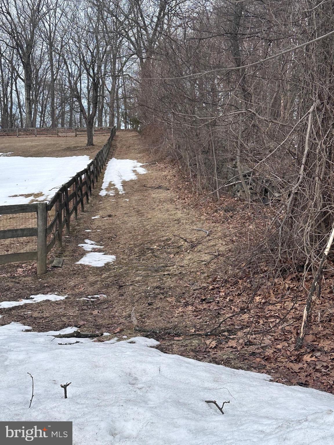 4825 S MOUNTAIN DRIVE