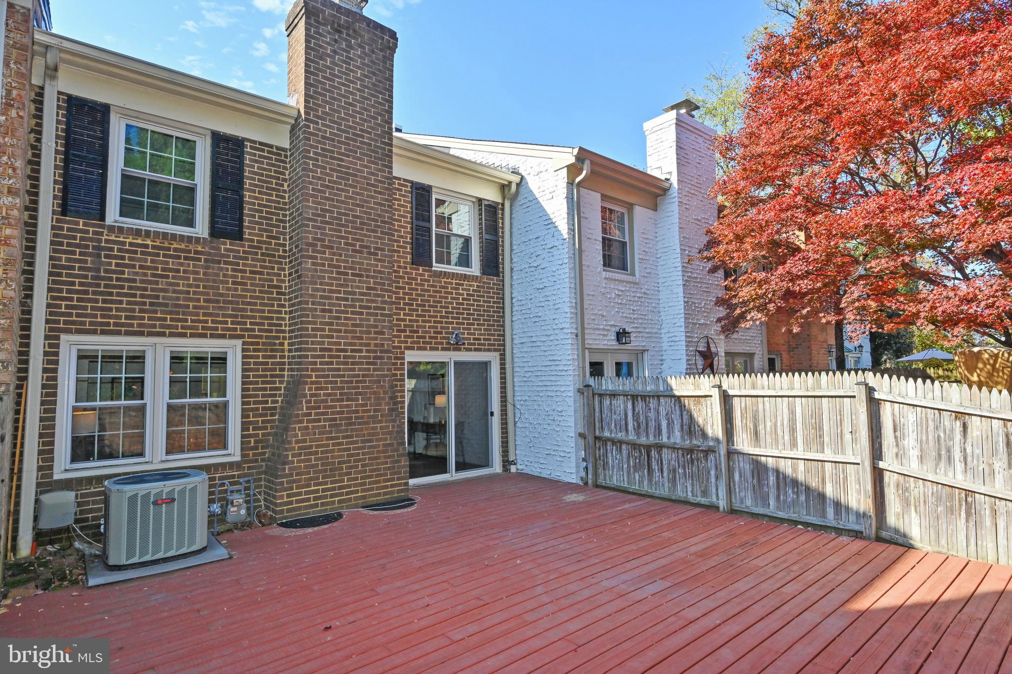 HALLCREST HEIGHTS - Residential