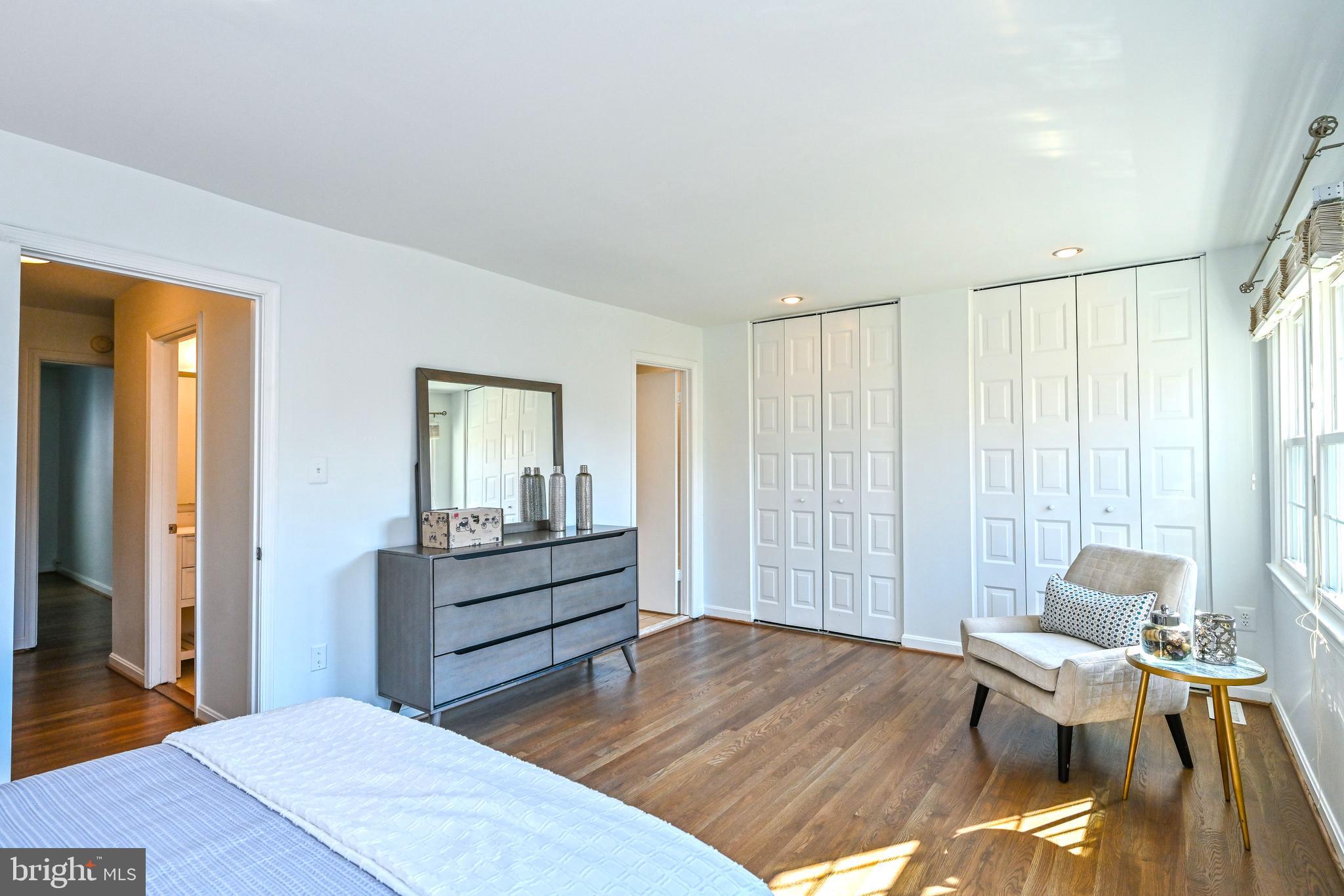 HALLCREST HEIGHTS - Residential