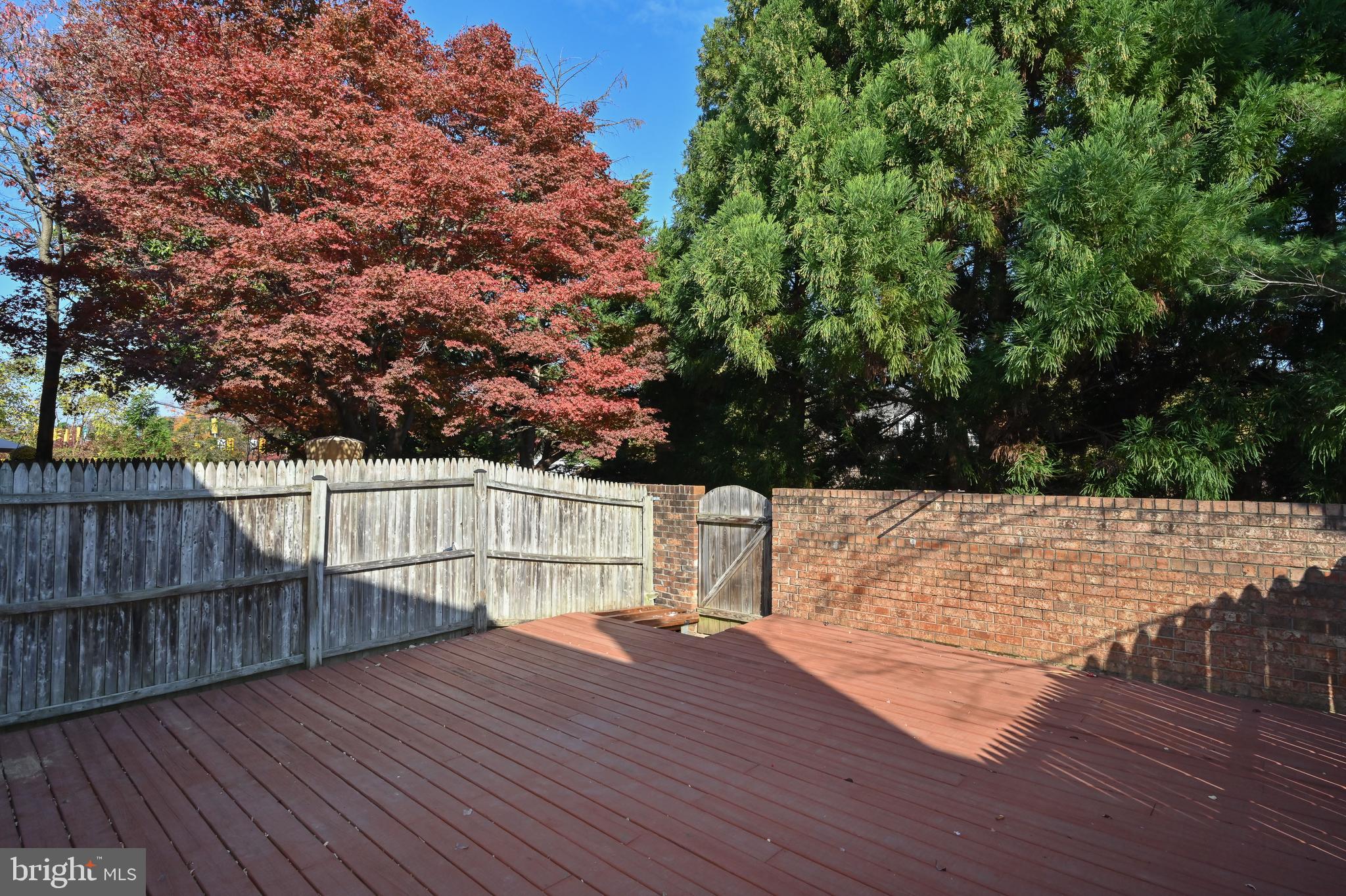 HALLCREST HEIGHTS - Residential