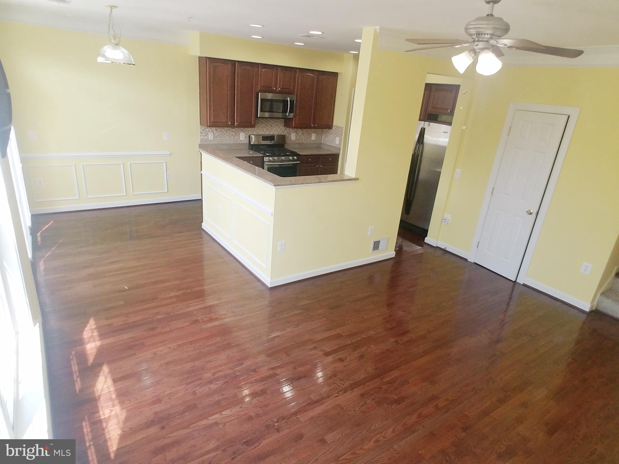 COPPERMINE CROSSING - Residential Lease