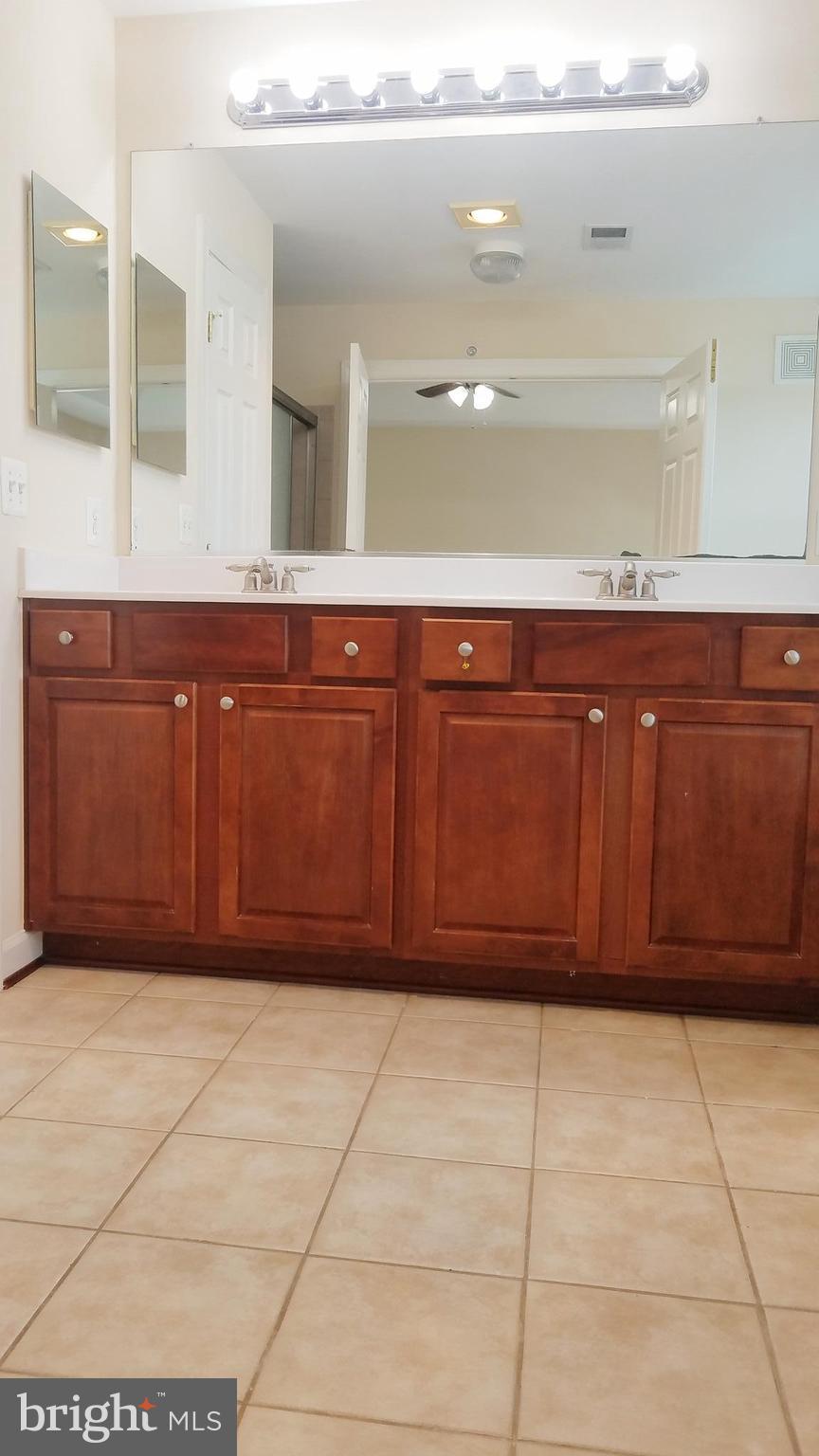 COPPERMINE CROSSING - Residential Lease