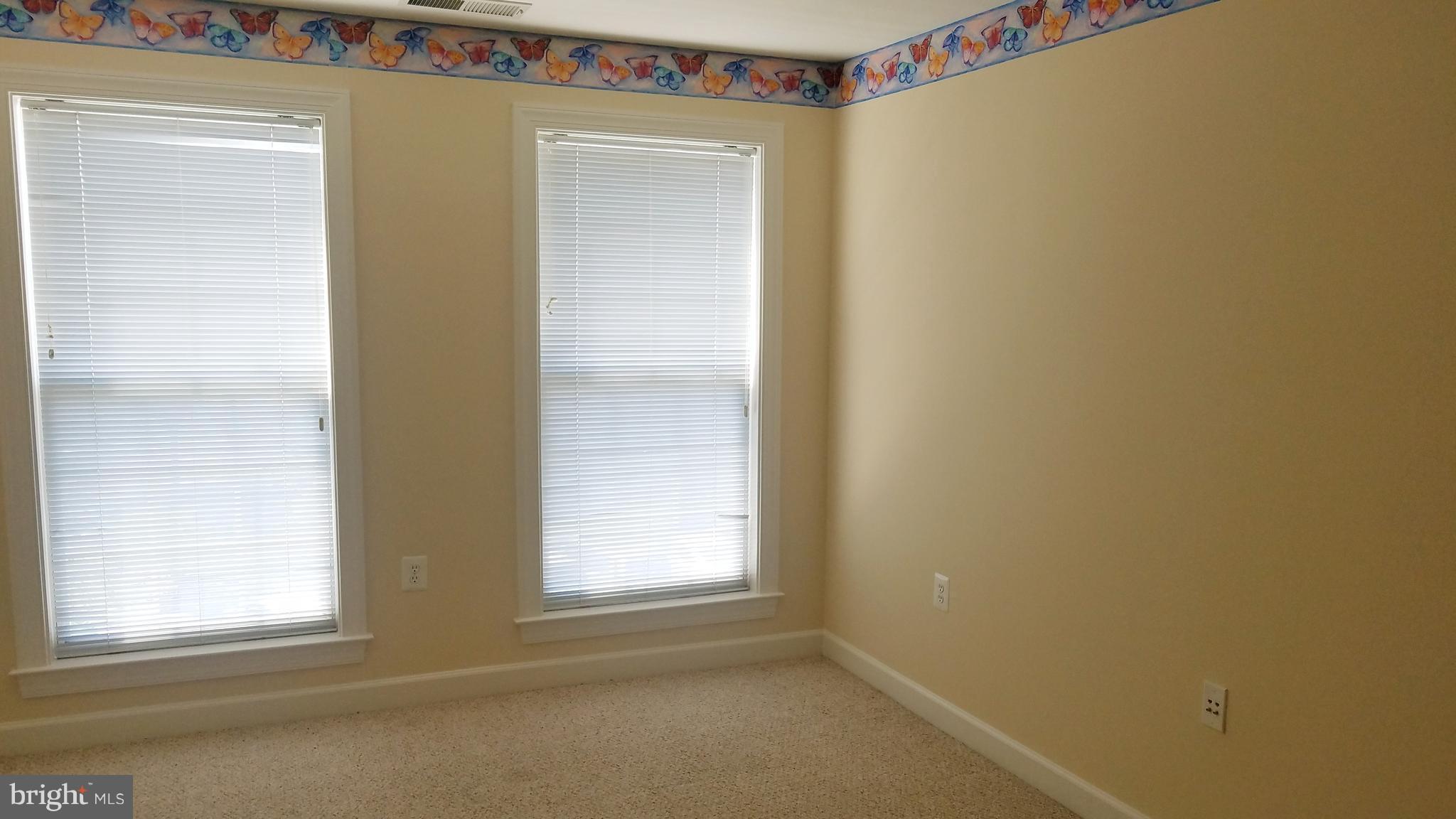 COPPERMINE CROSSING - Residential Lease