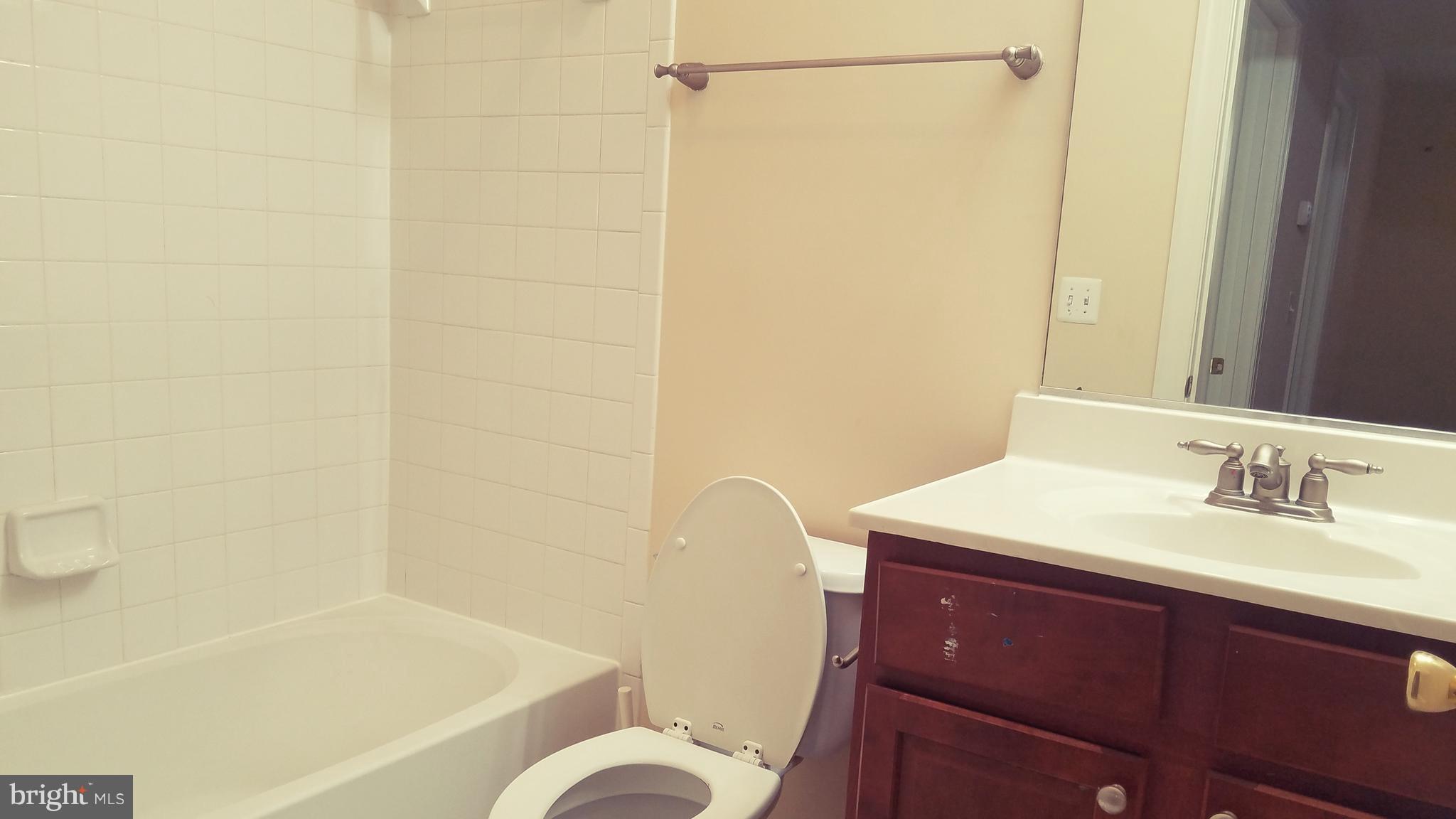 COPPERMINE CROSSING - Residential Lease