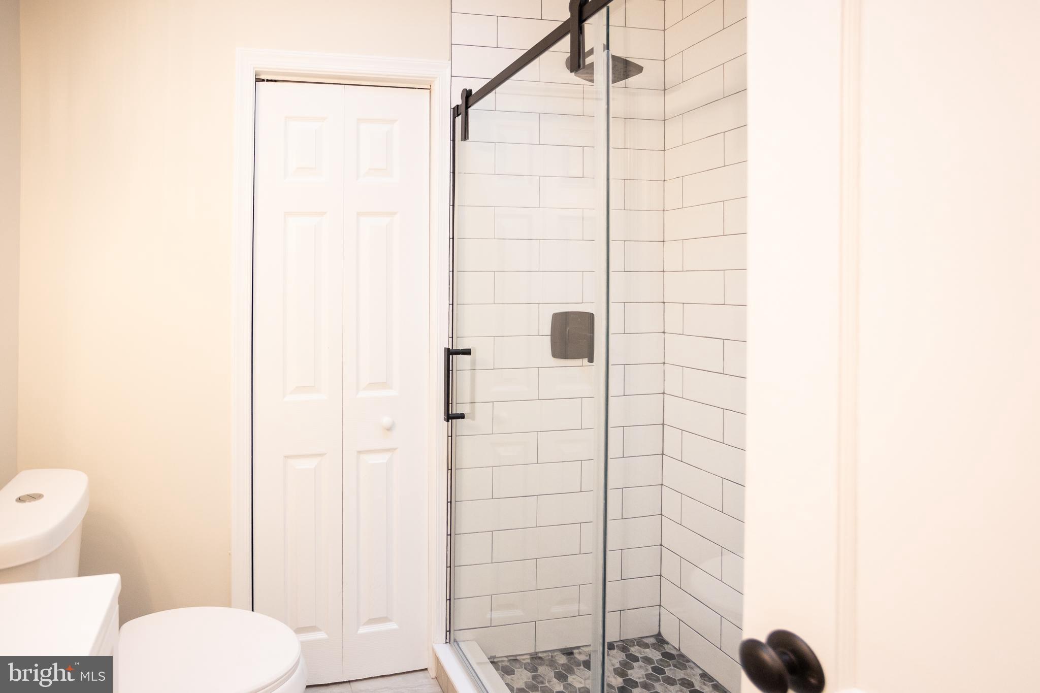 MAYFAIR (WEST) - Residential