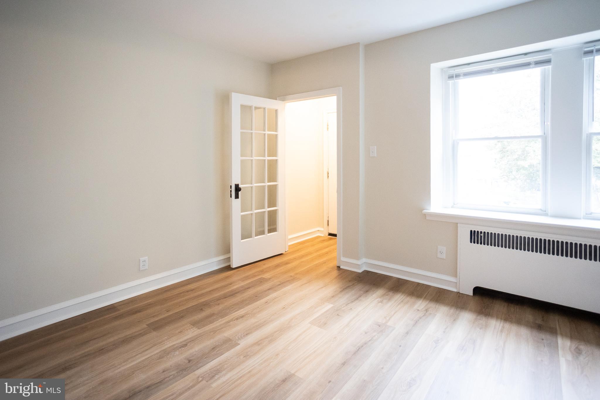 MAYFAIR (WEST) - Residential