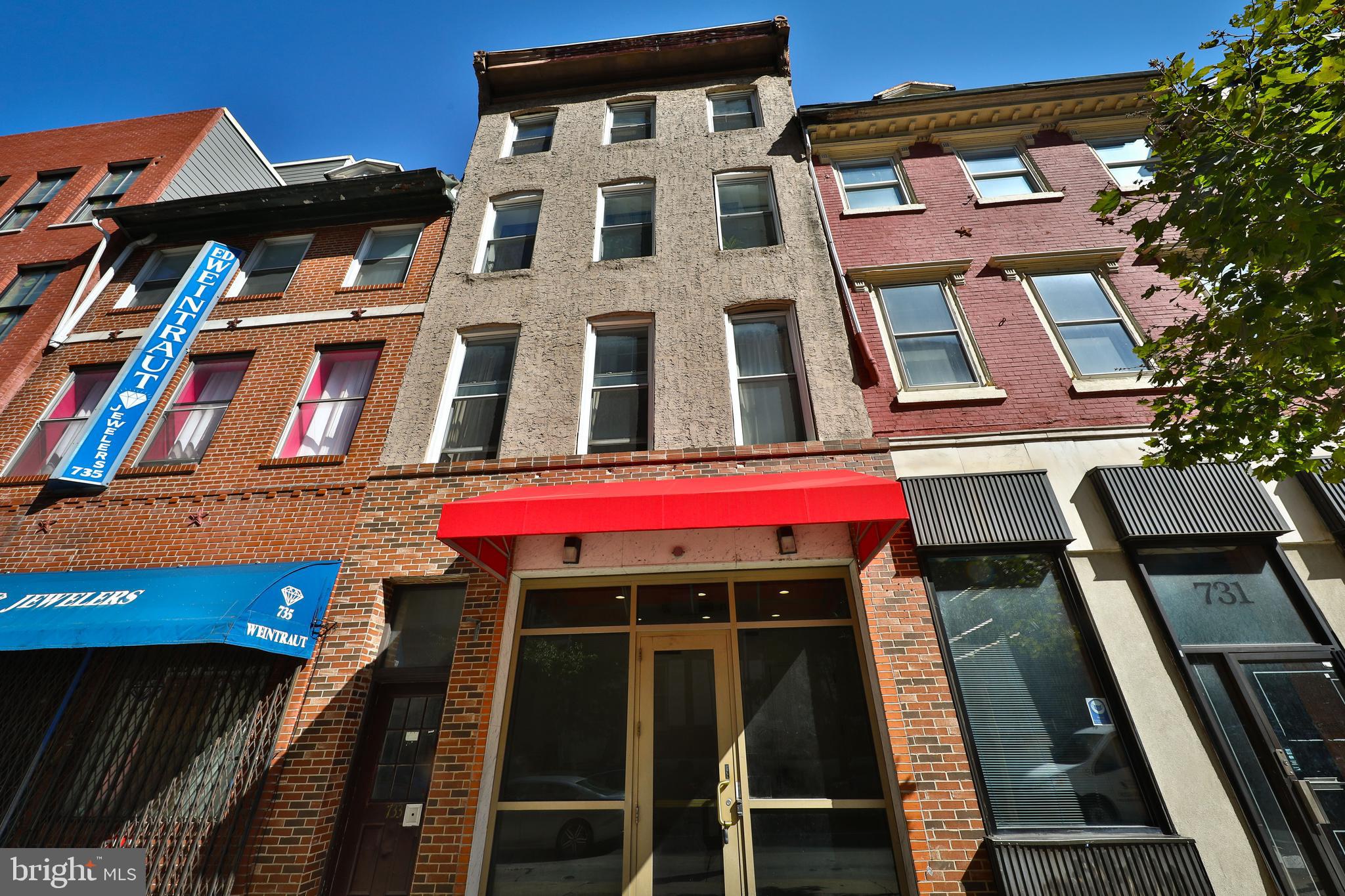 WASHINGTON SQ WEST - Residential Income
