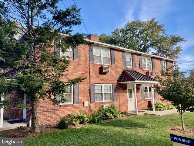 429 EDGEMONT AVENUE