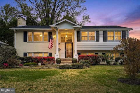 Homes For Sale - 7052 Wardell Street<br/> ANNANDALE, VA 22003