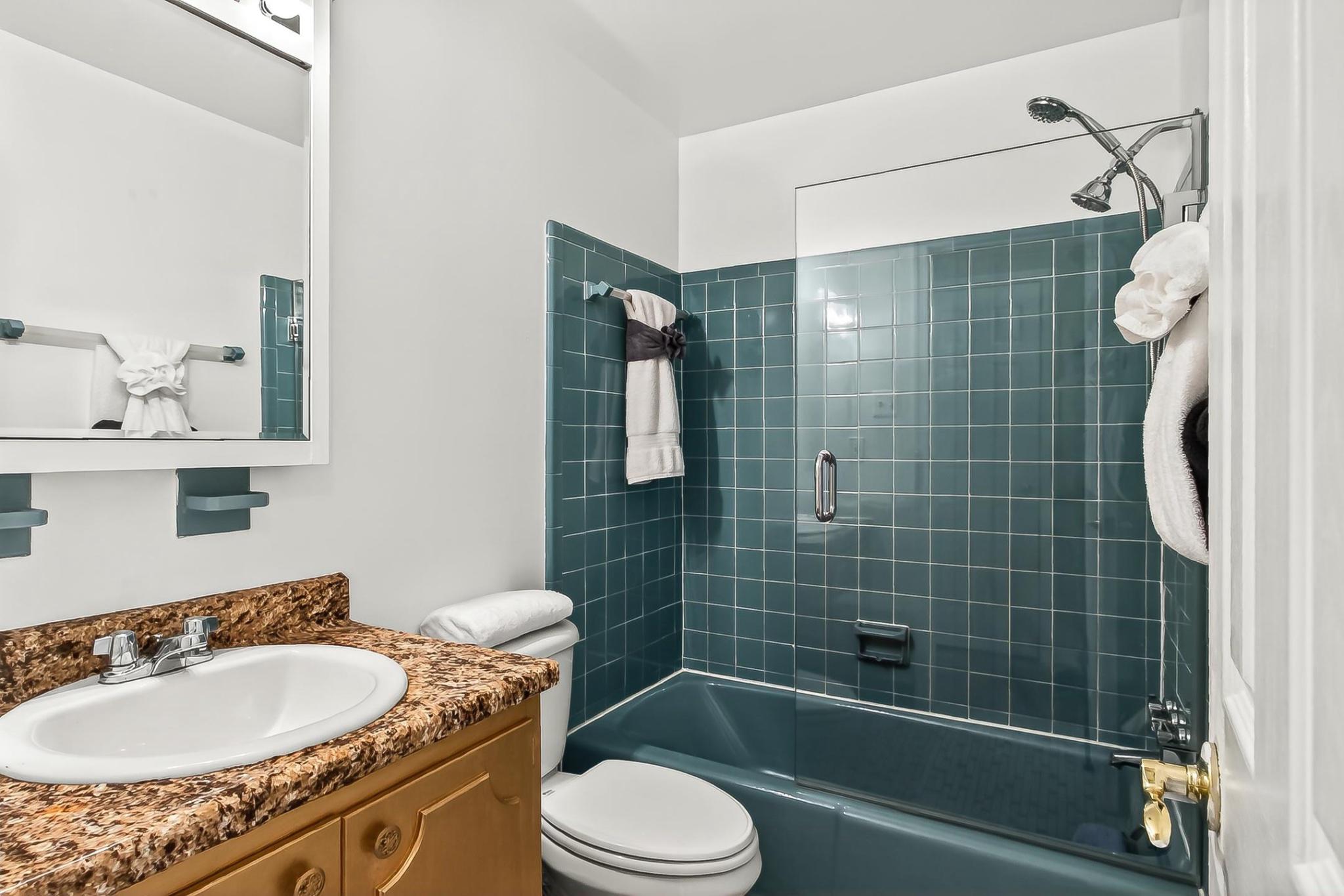 CRESTWOOD MANOR - Residential