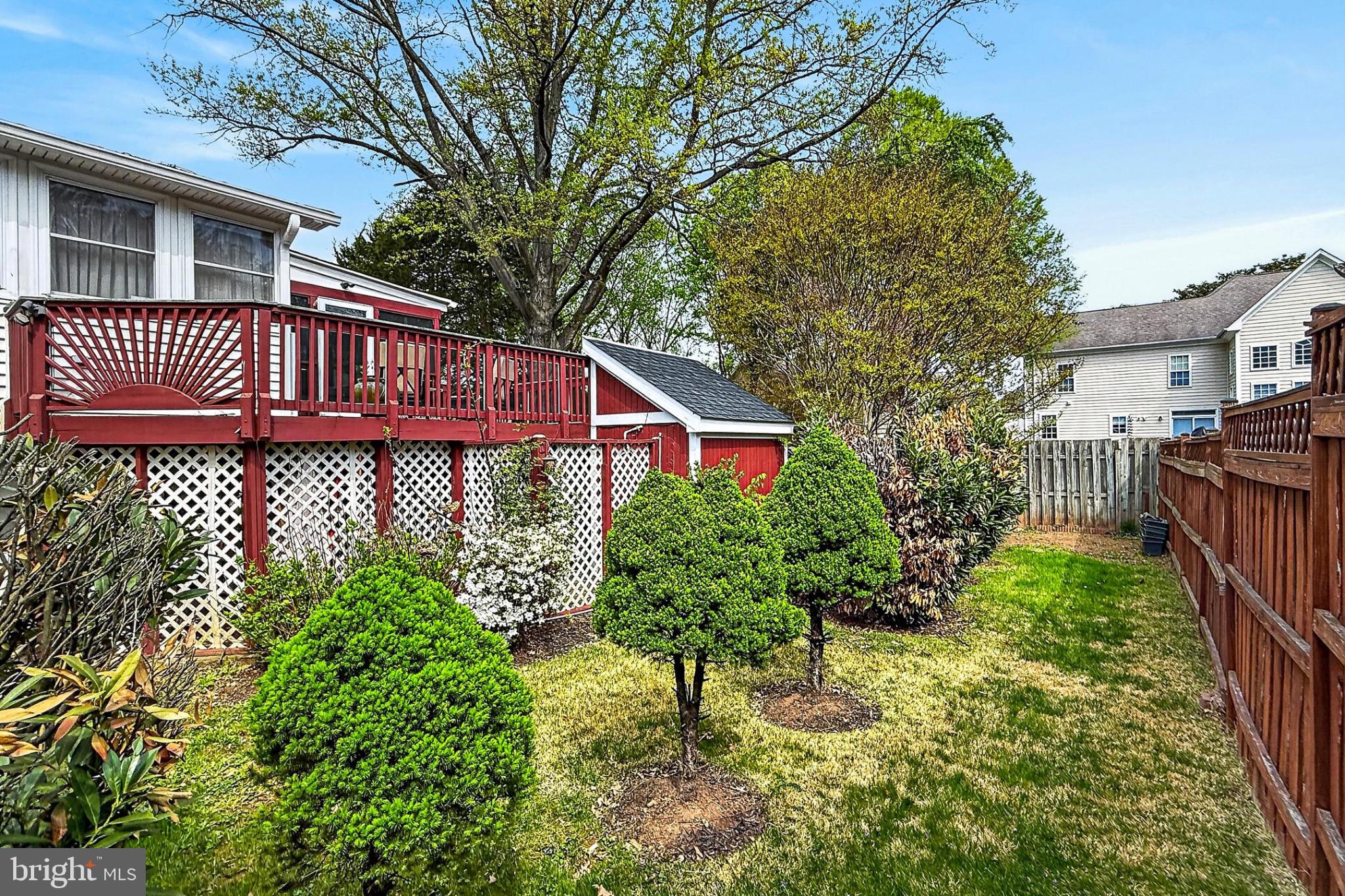 CRESTWOOD MANOR - Residential