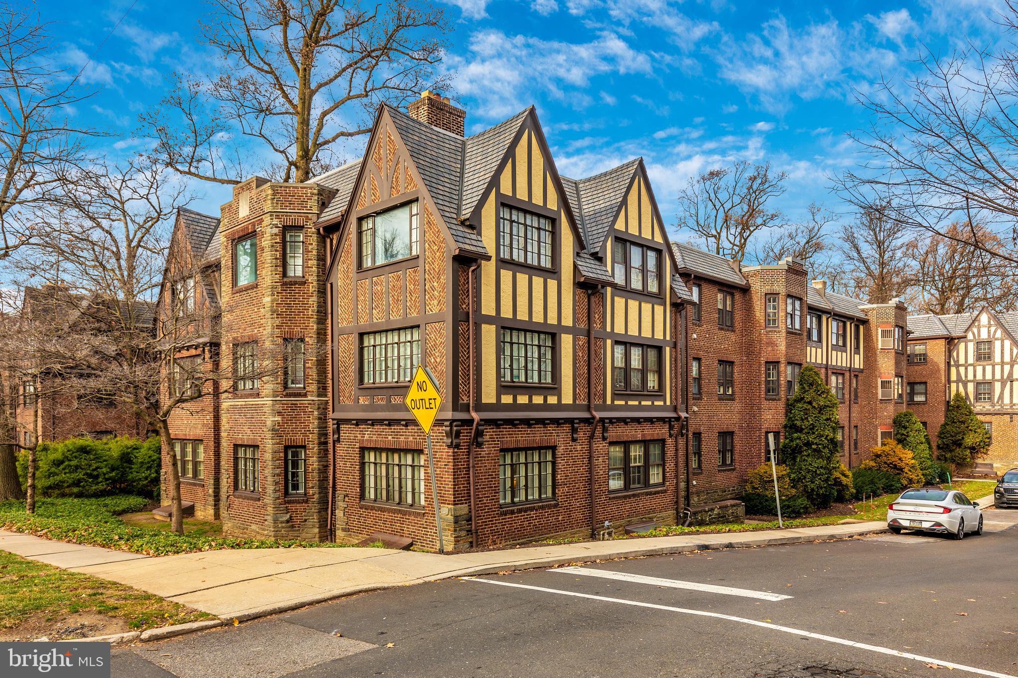 MERION STATION - Residential Lease