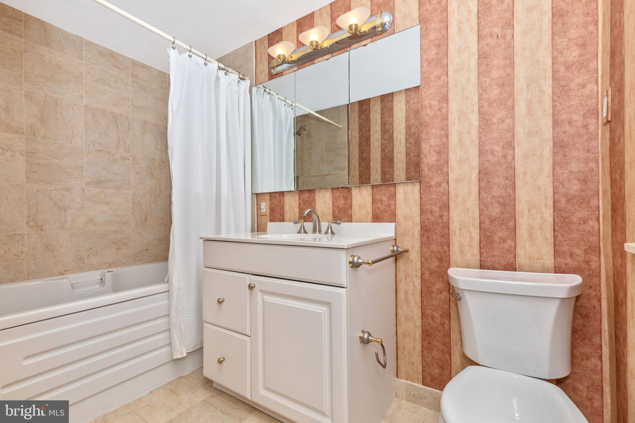 MERION STATION - Residential Lease