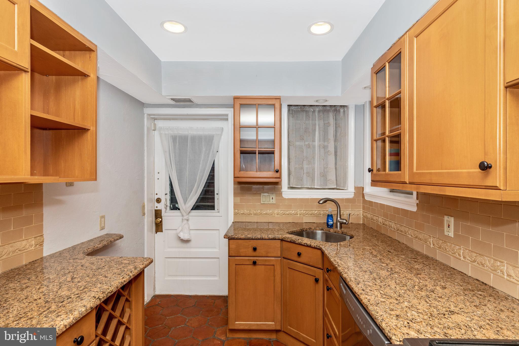 MERION STATION - Residential Lease