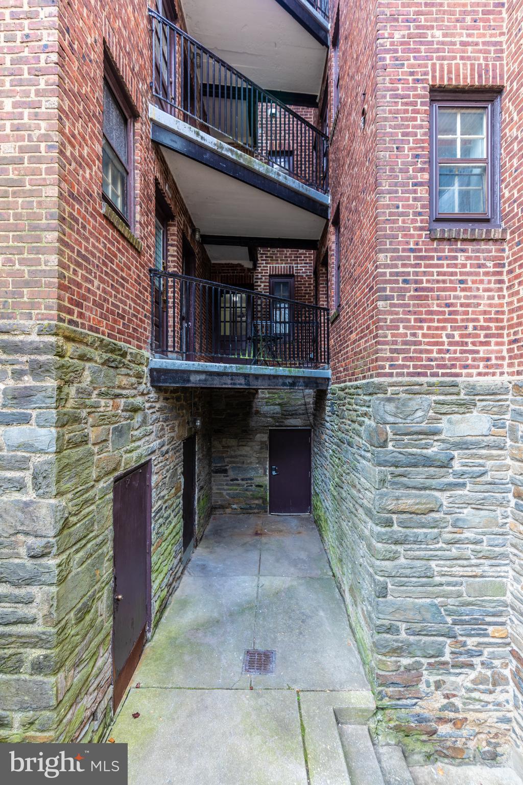 MERION STATION - Residential Lease