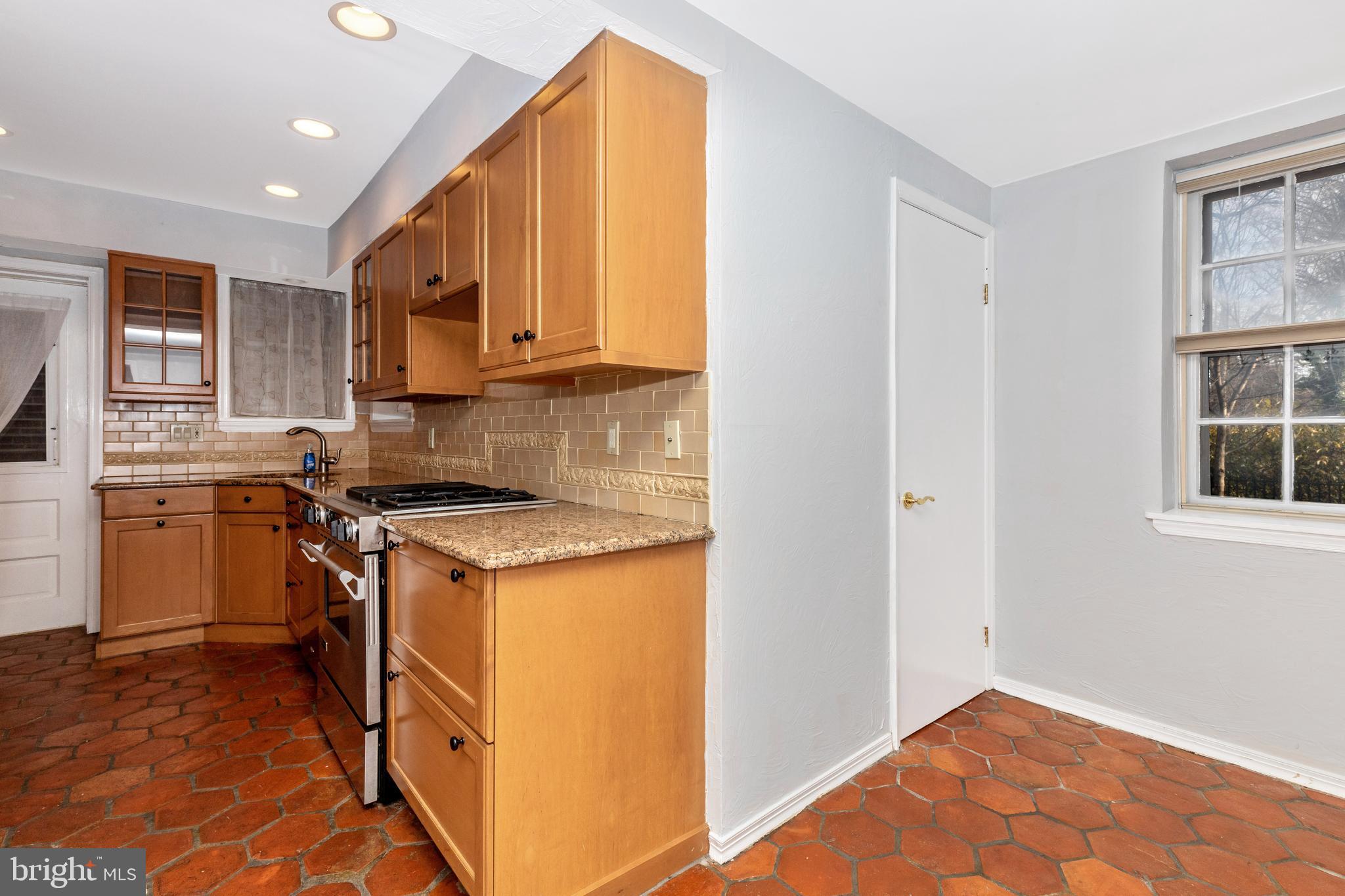 MERION STATION - Residential Lease