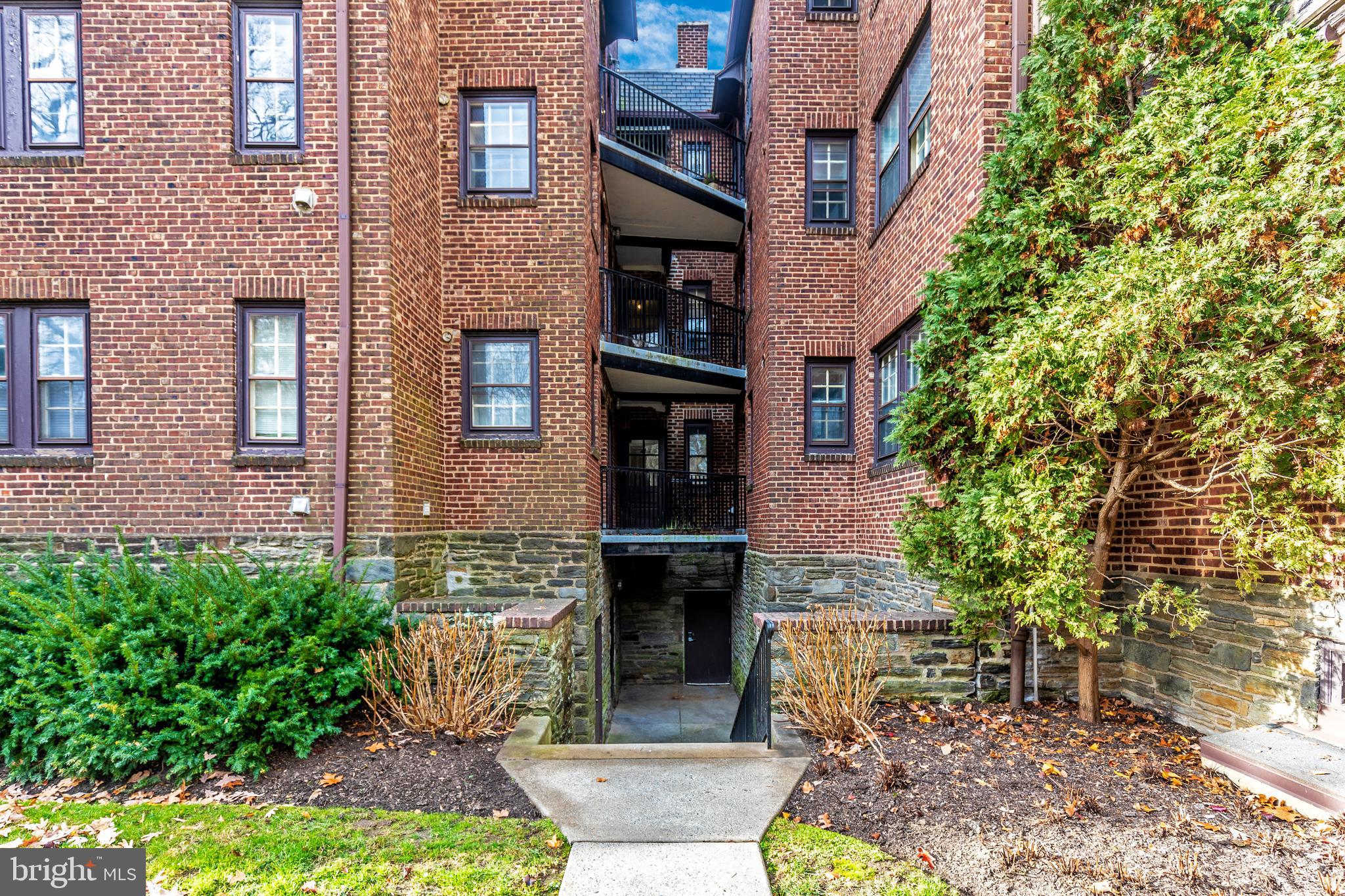 MERION STATION - Residential Lease