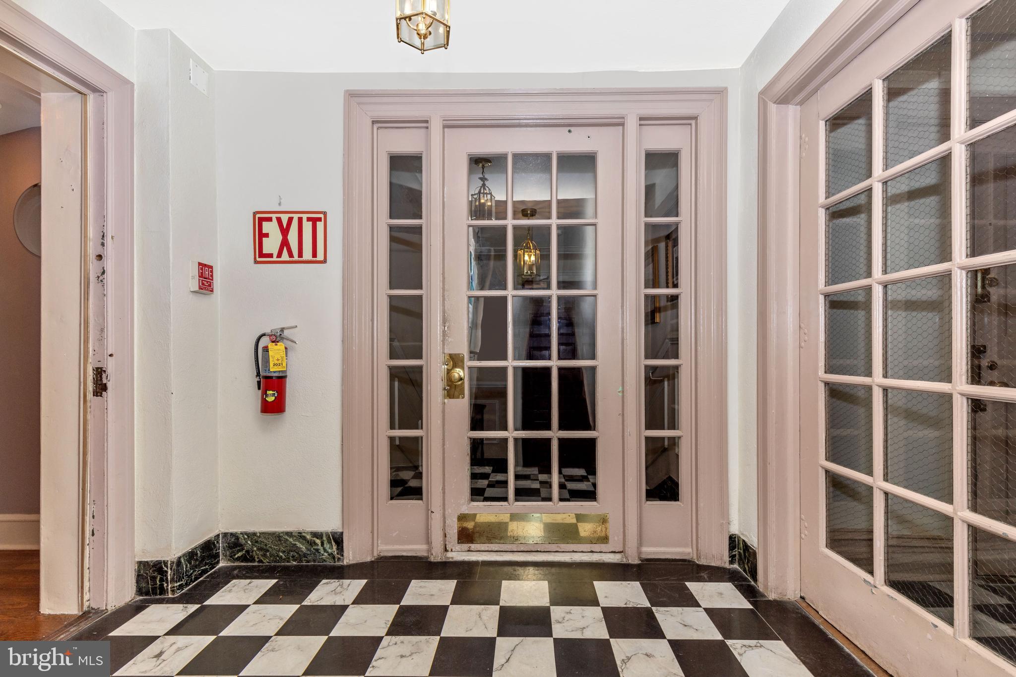 MERION STATION - Residential Lease