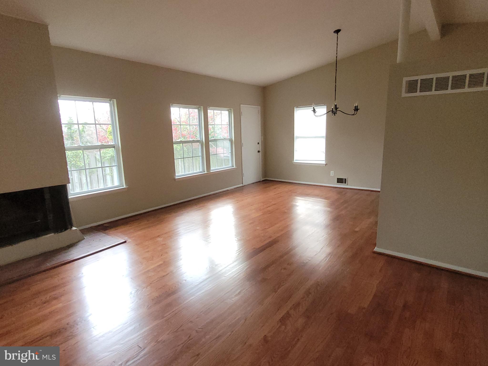 SUMMIT PARK - Residential