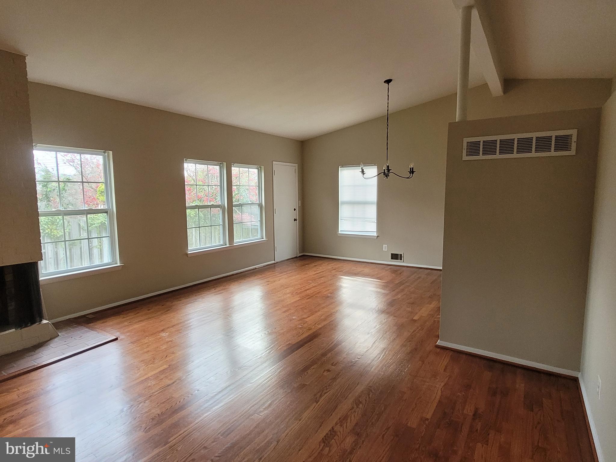 SUMMIT PARK - Residential