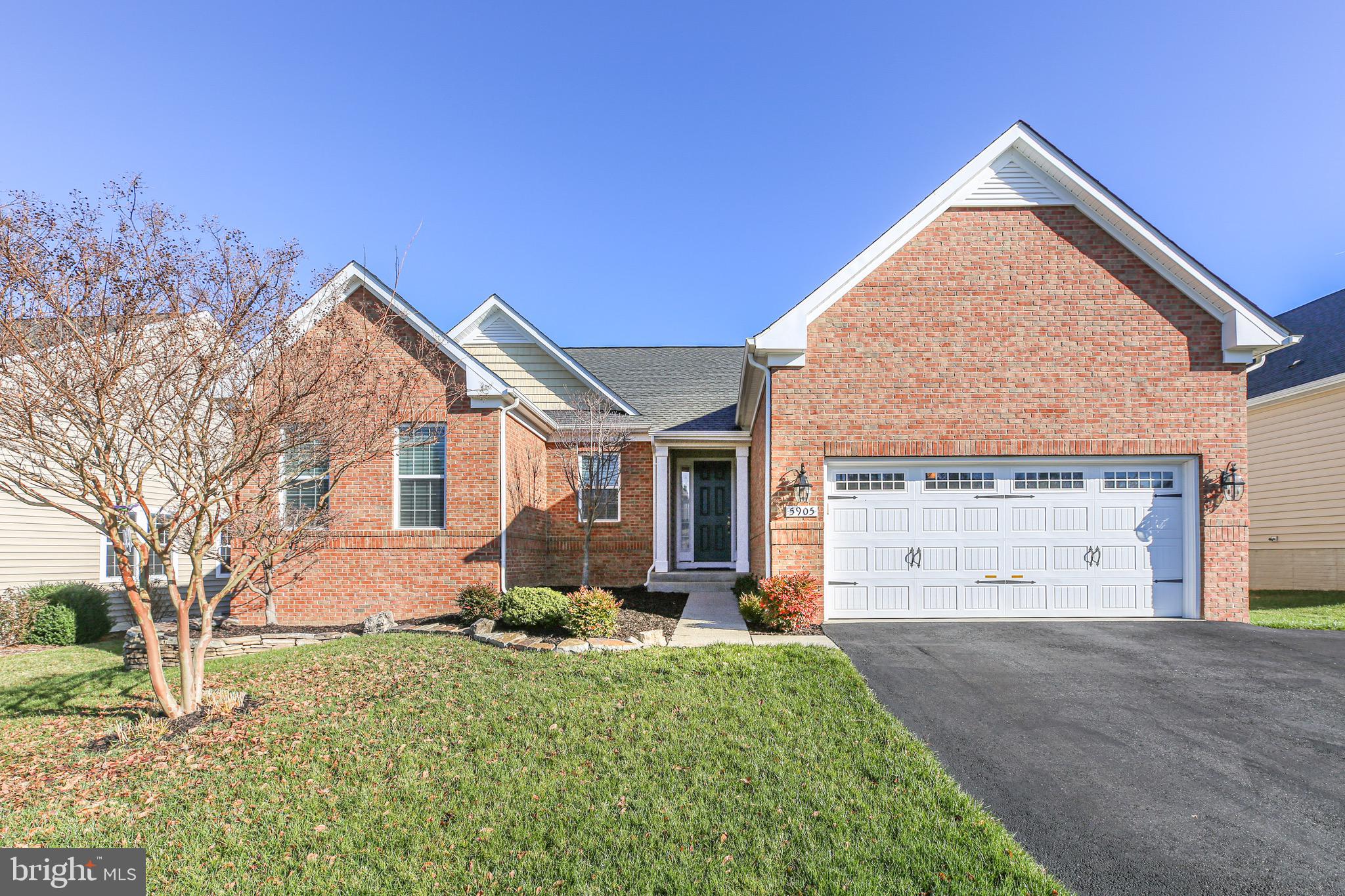 VIRGINIA HERITAGE AT LEE'S PARK - Residential